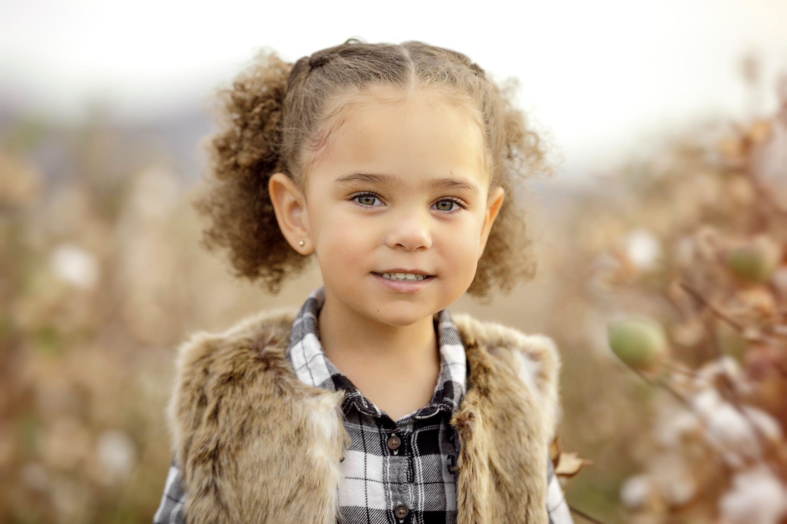 Cotton Field Photosession. Anastasia Post: Wedding and Editorial Photography