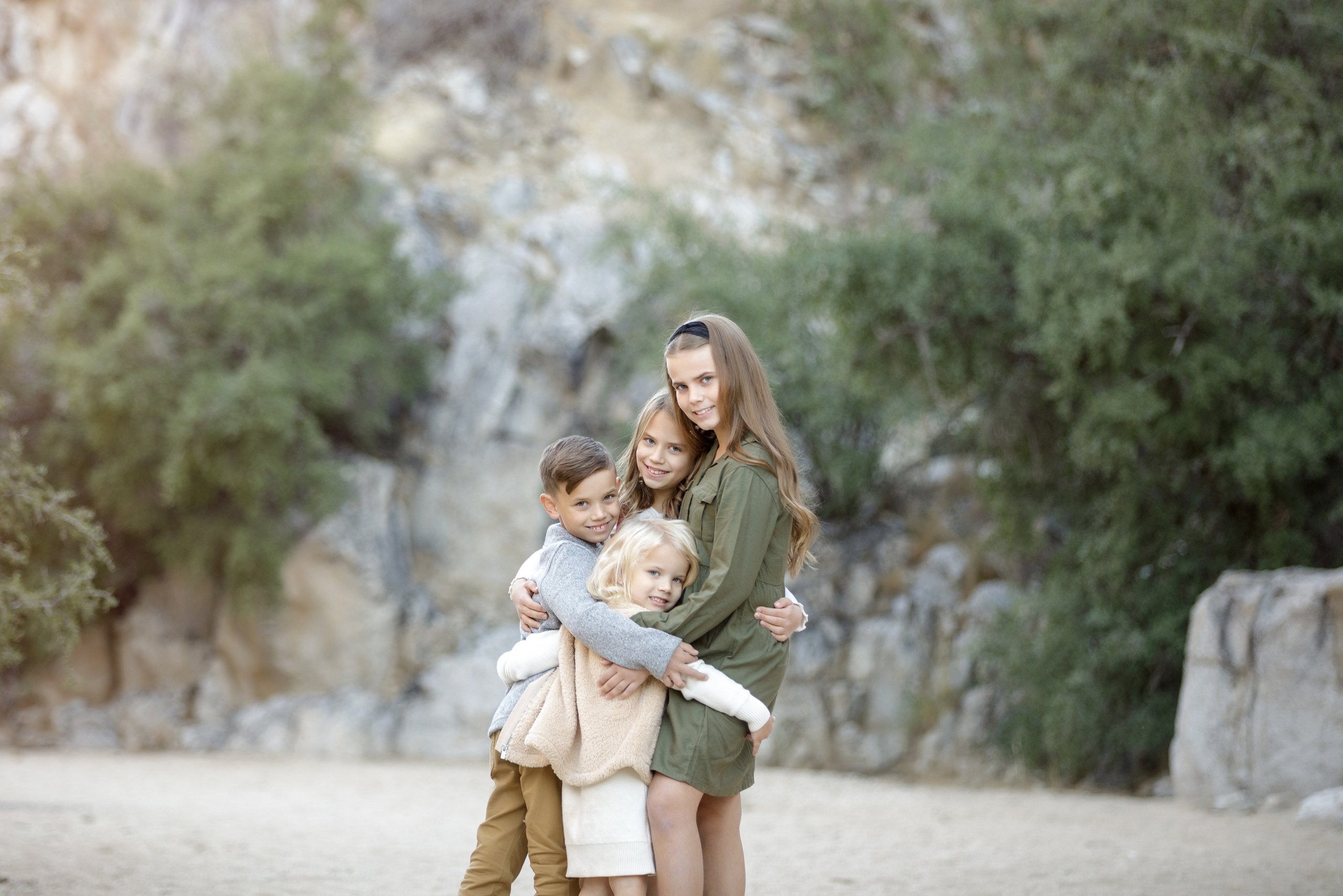 Family photoshoot. Anastasia Post: Wedding and Editorial Photography