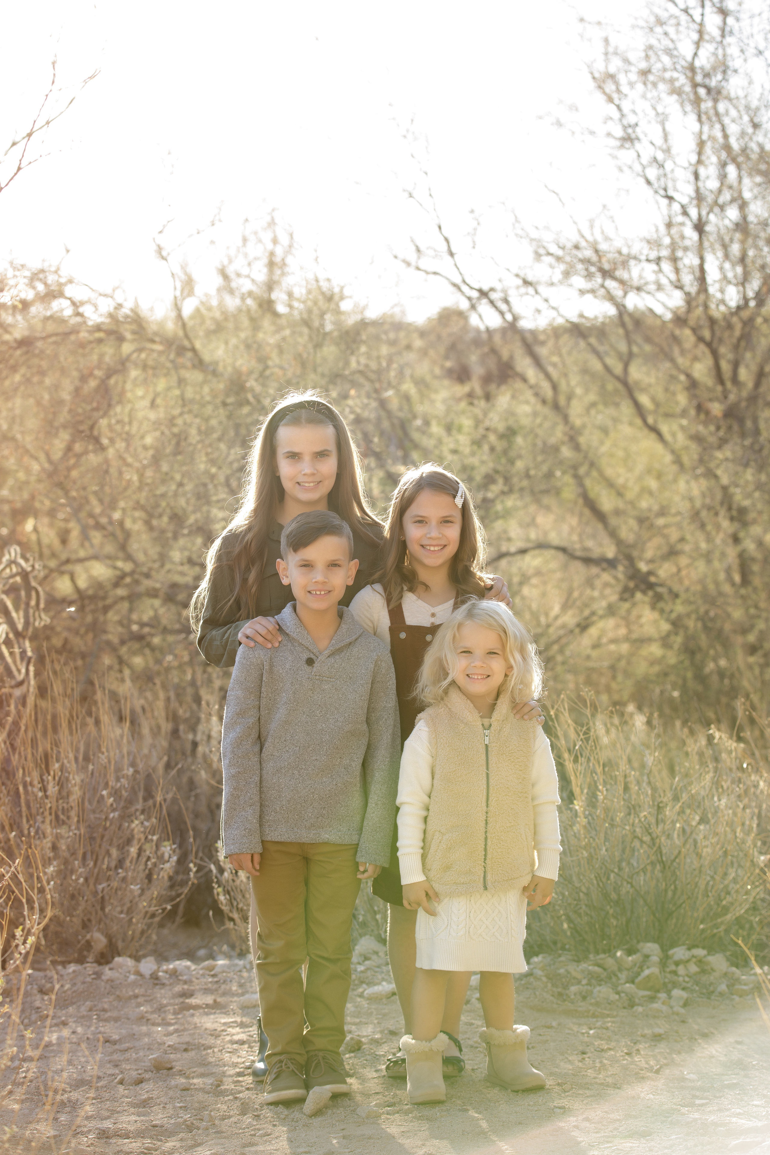 Family photoshoot. Anastasia Post: Wedding and Editorial Photography