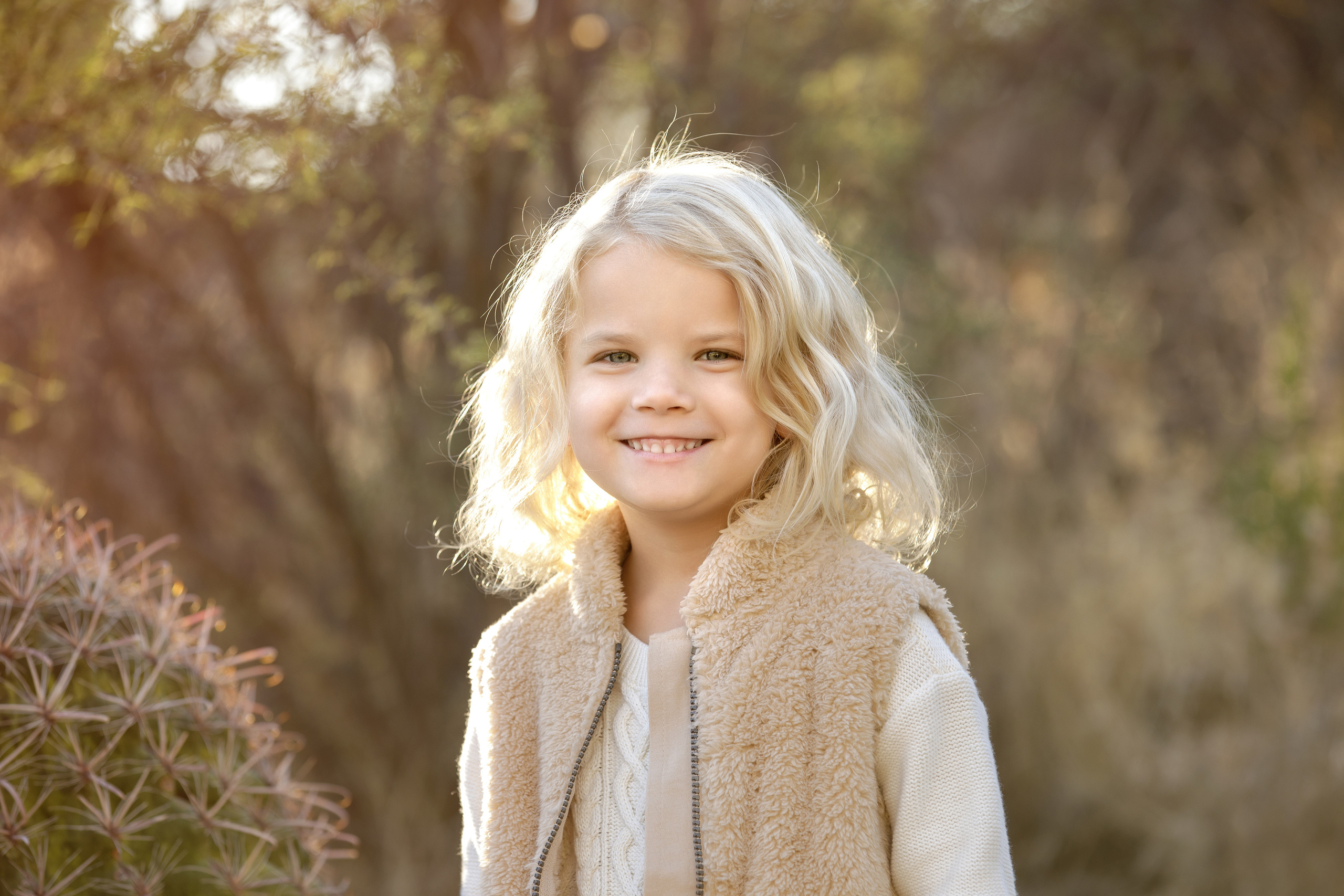 Family photoshoot. Anastasia Post: Wedding and Editorial Photography