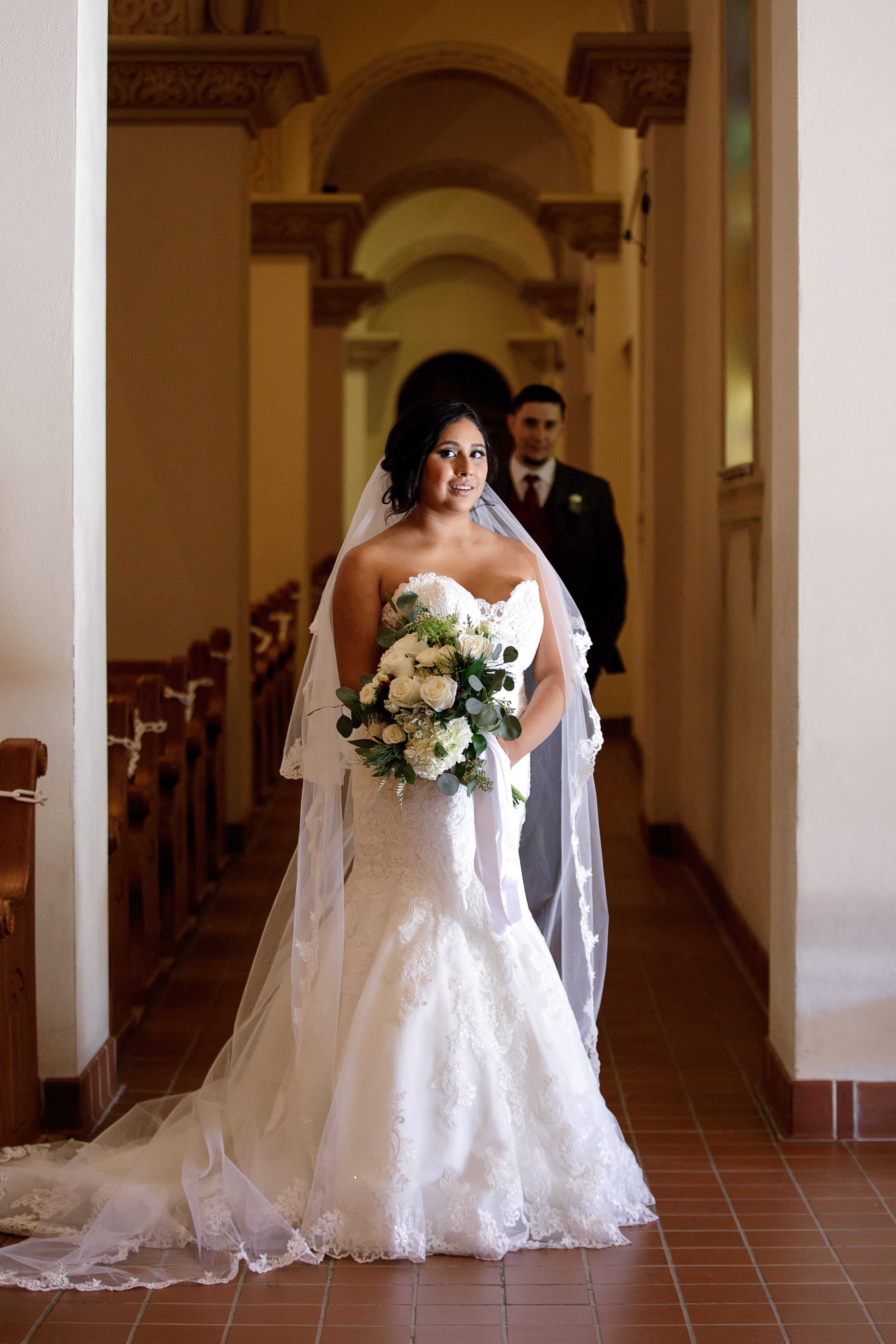 Wedding in St. Augustine Cathedral in Tucson. Anastasia Post: Wedding and Editorial Photography