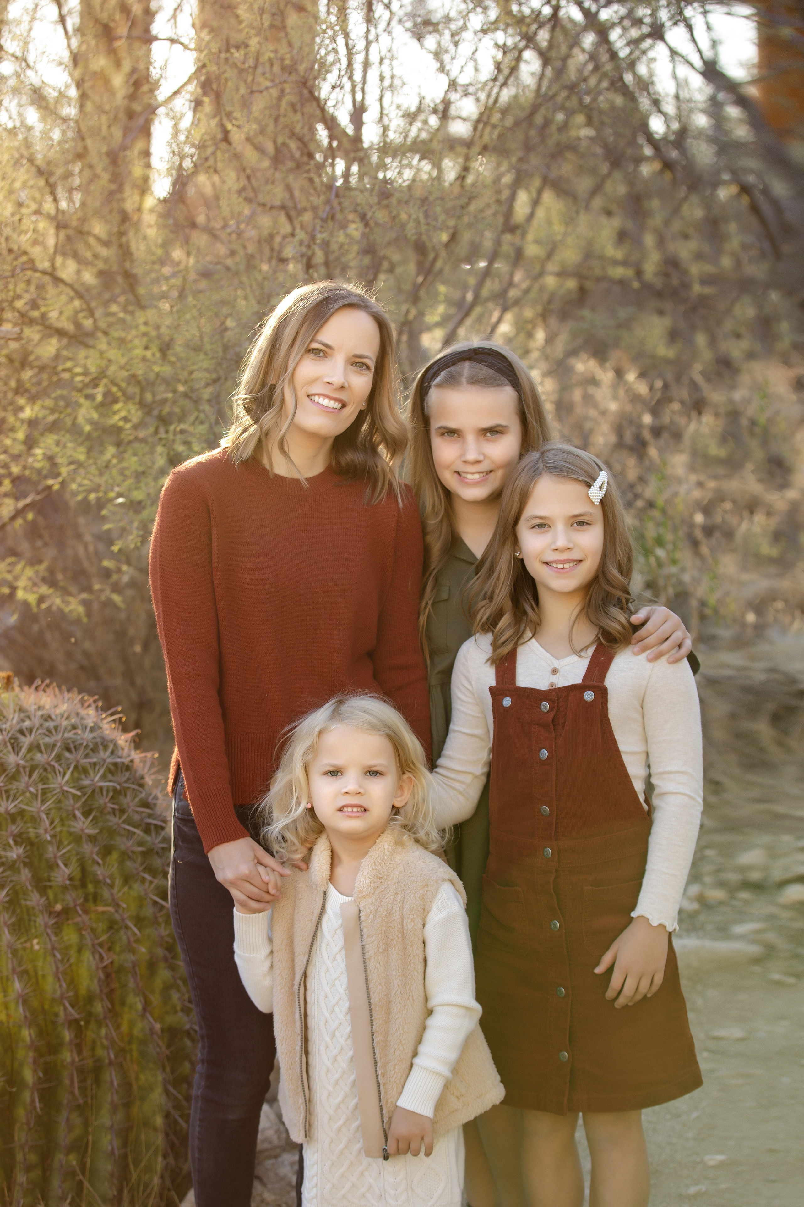 Family photoshoot. Anastasia Post: Wedding and Editorial Photography