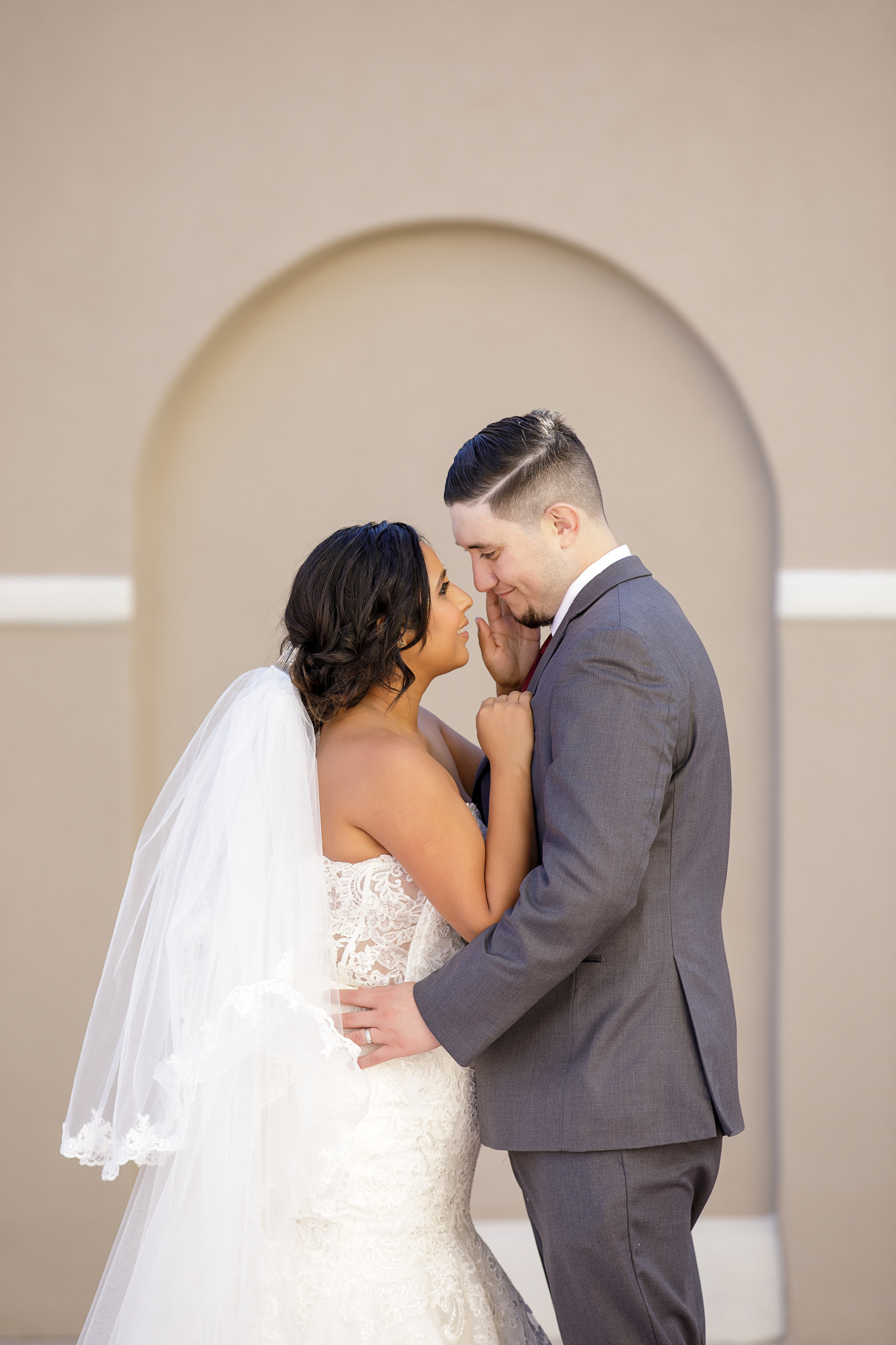 Wedding in St. Augustine Cathedral in Tucson. Anastasia Post: Wedding and Editorial Photography