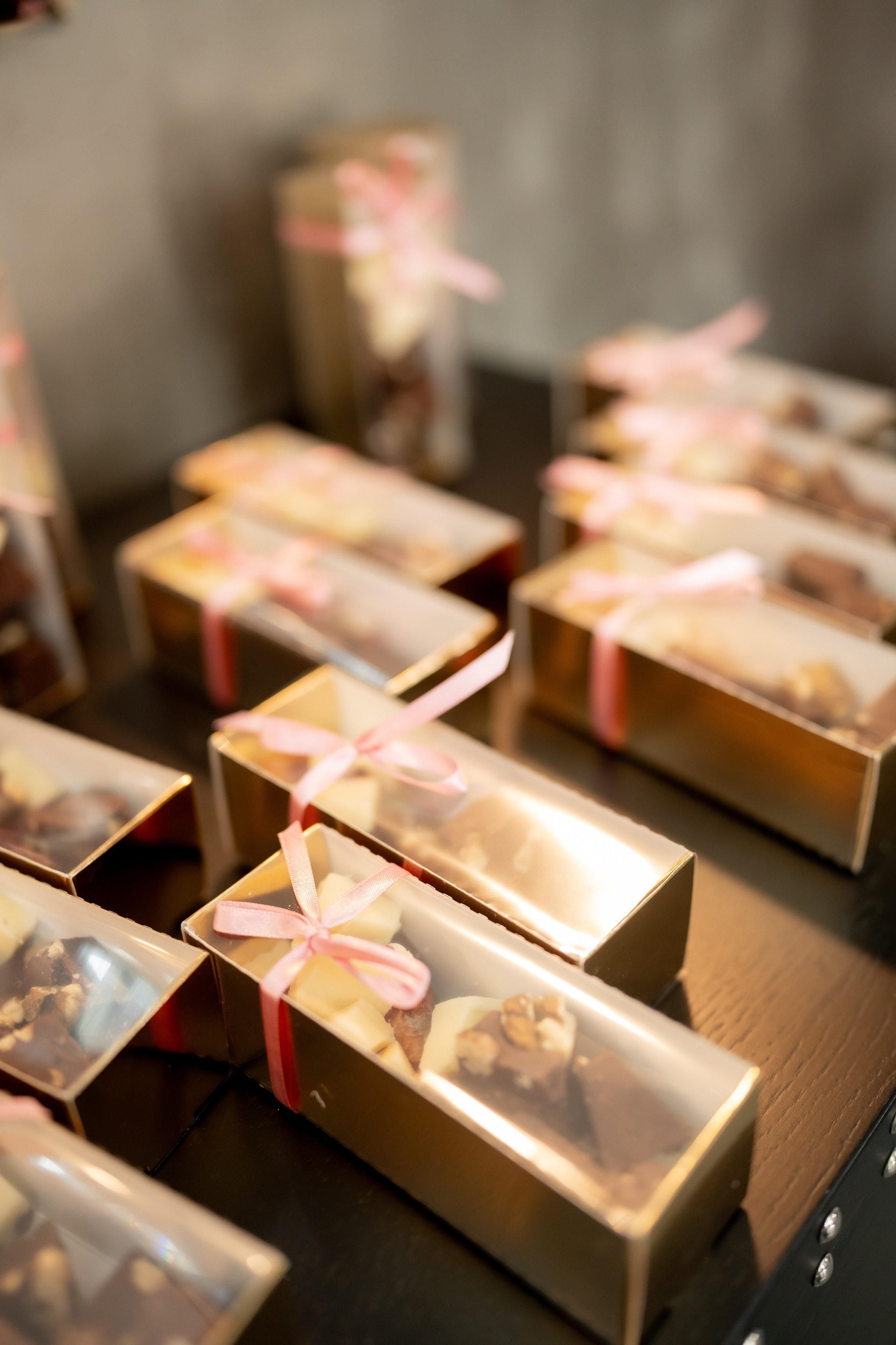 Ilinca. Mark Fazakas — Wedding Photographer