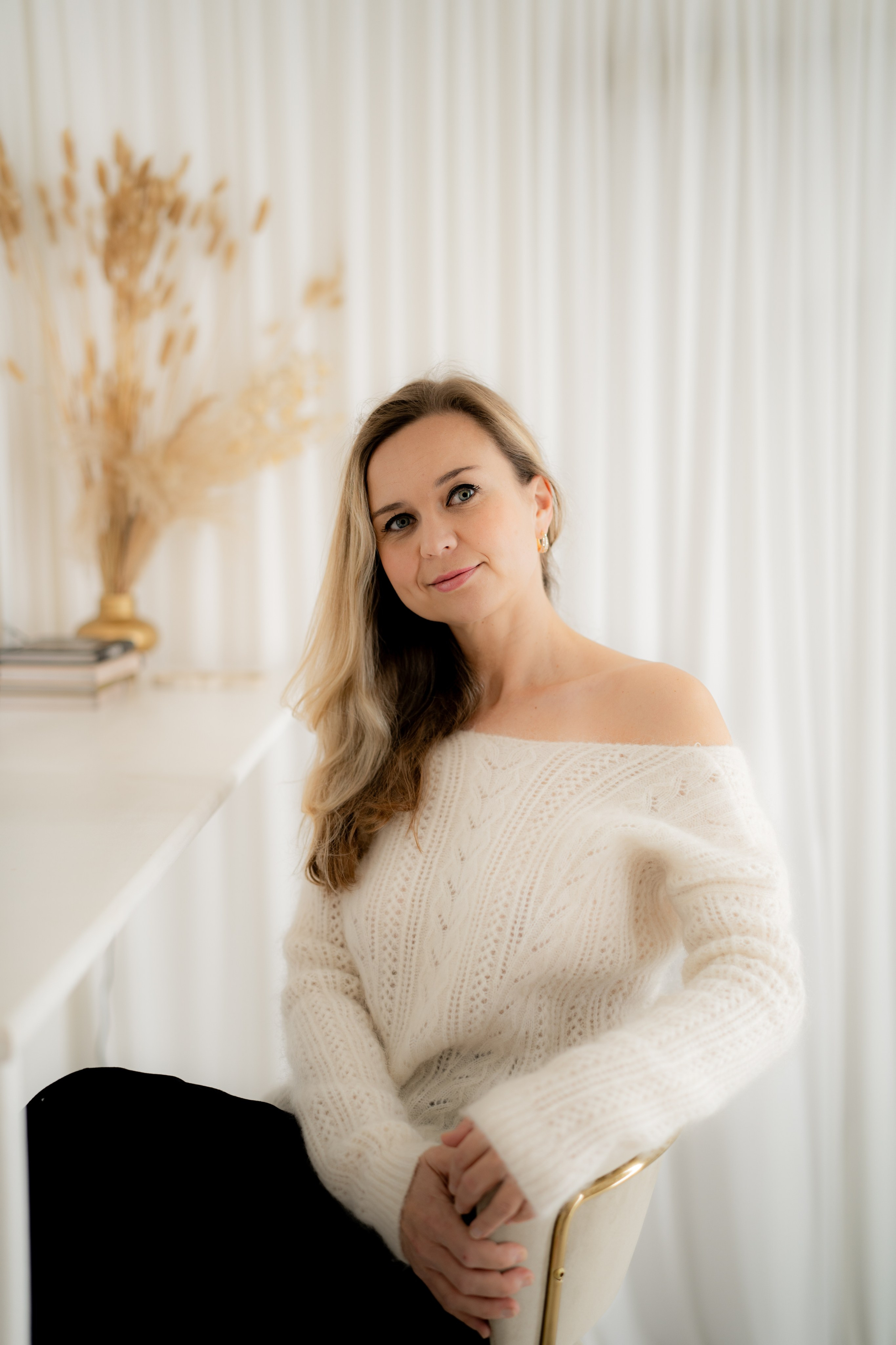 Studio Individual photo session in Newcastle Upon Tyne. Newcastle Upon Tyne Photographer Yana Balatskaya