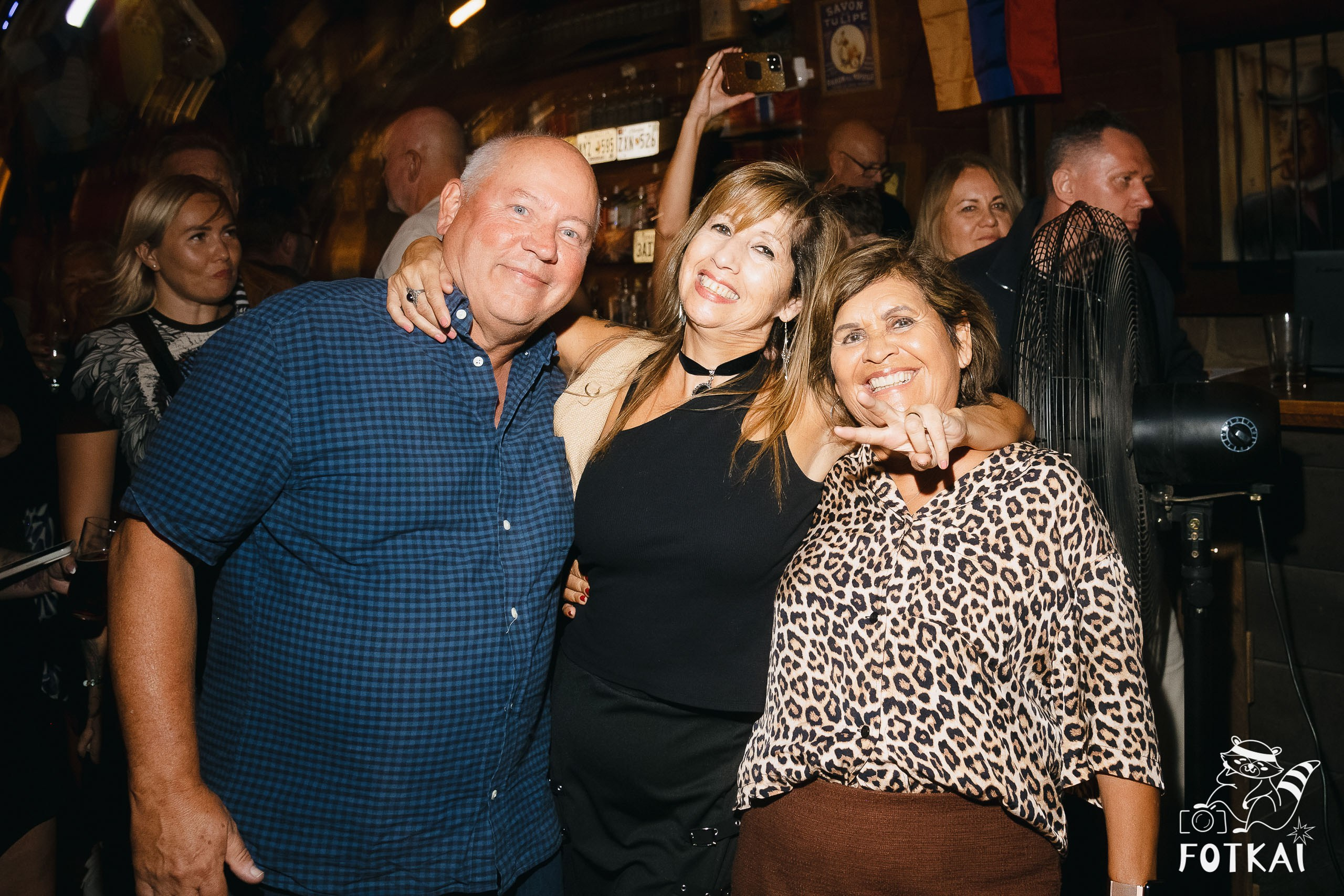 Фоторепортаж JAM Night в El Paso Bar, Torrevieja — живая музыка и атмосфера Коста-Бланки | FOTKAI