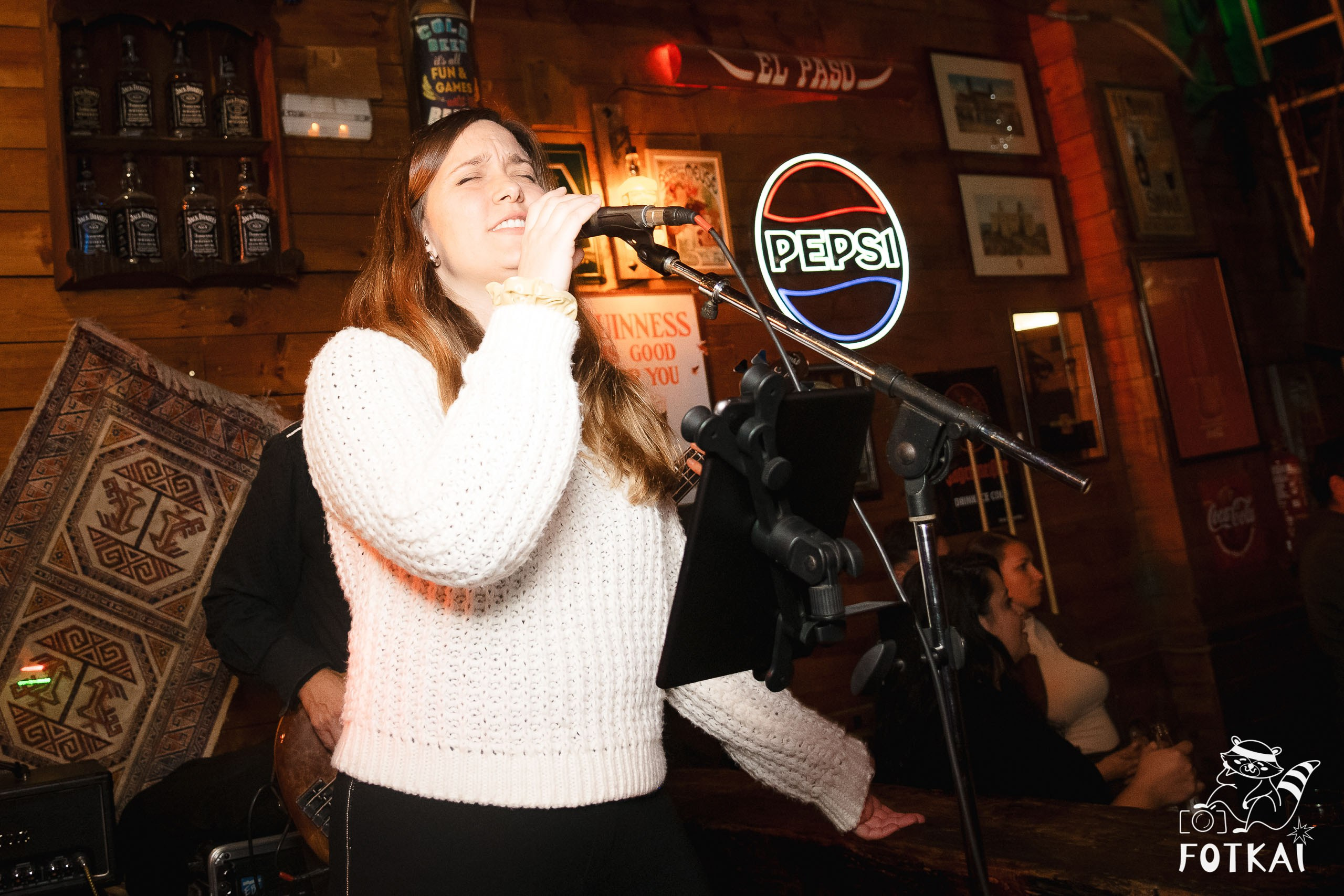 Jam Night en El Paso Bar Torrevieja: fotorreportaje de música en vivo | FOTKAI