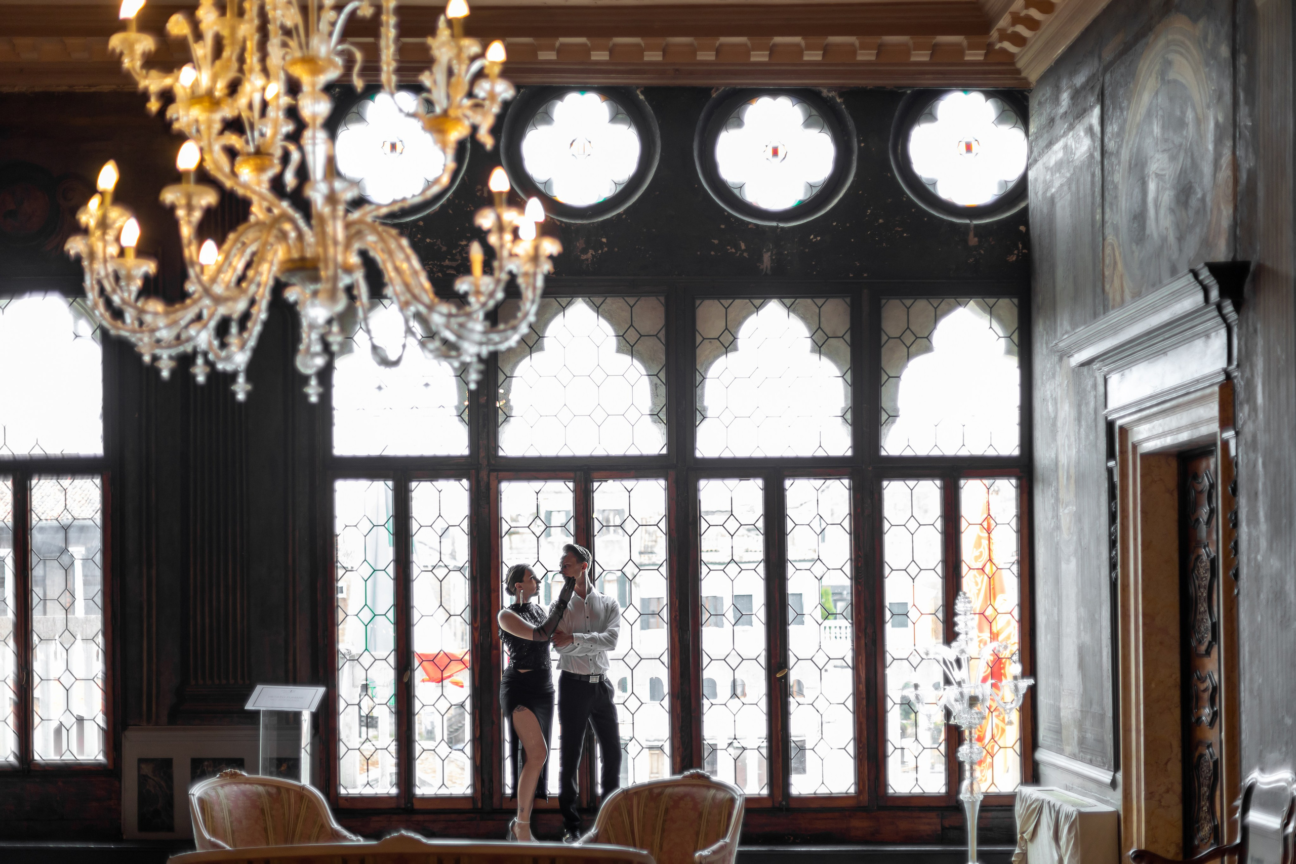 Love story in ancient palace