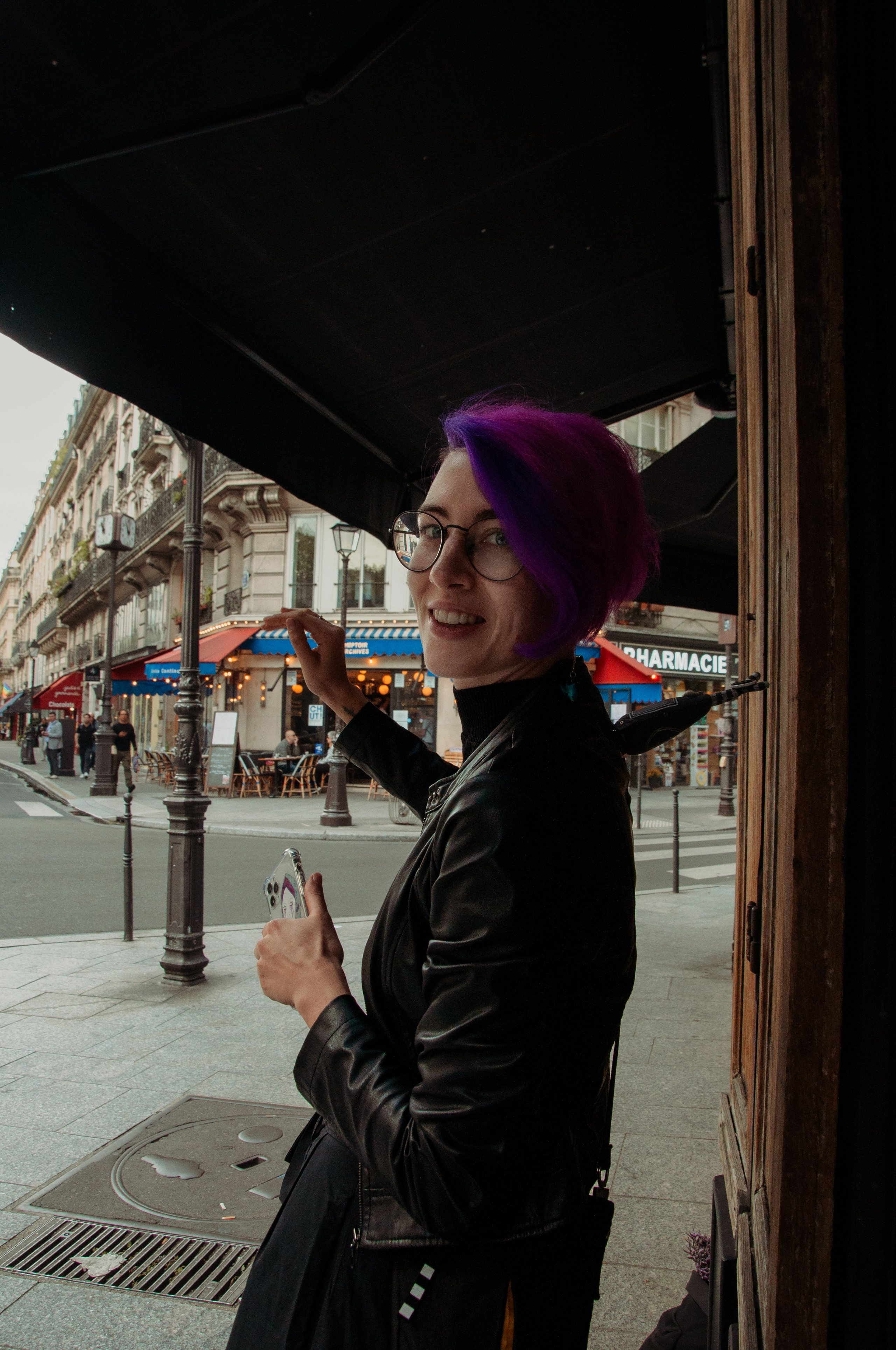 Парная стрит фотосессия. Фотограф в Париже Полина Осипова