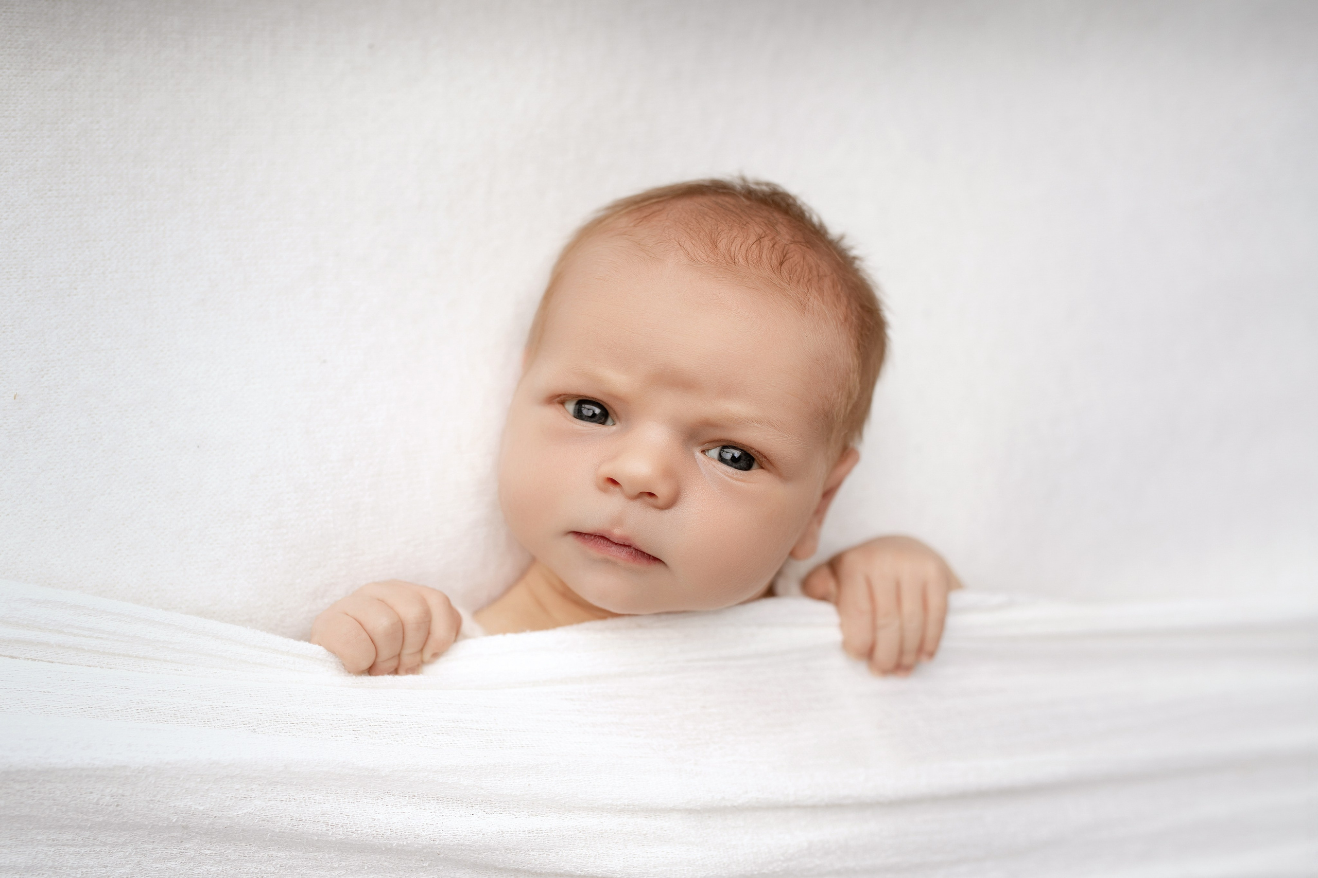 Esu Aleksandra naujagimių ir kudikių fotografė iš Vilniaus