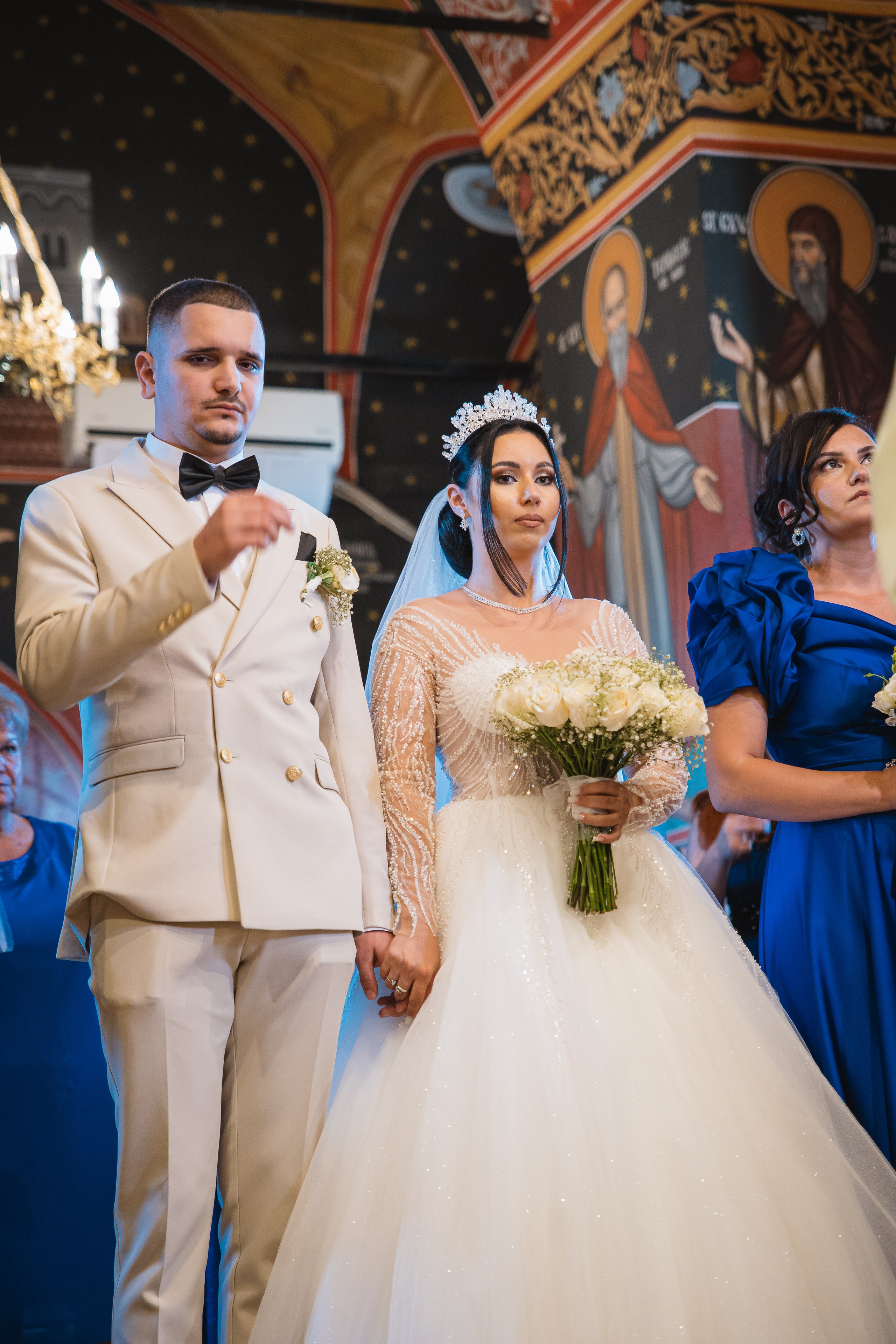 Bella & Adi. Foto Studio — Fotograf de evenimente, nunti, botezuri, portrete