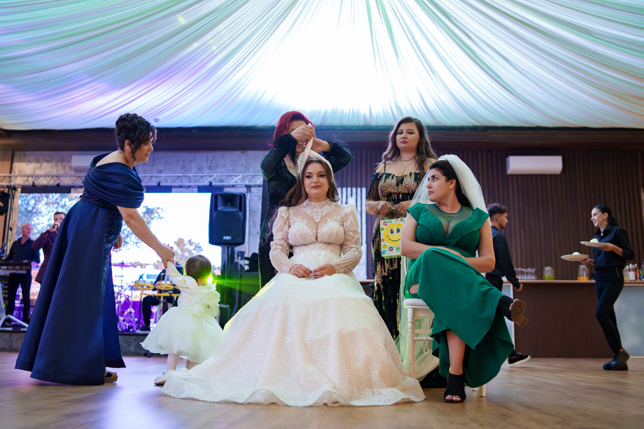 Cosmin & Gabriela. B|P Weddings - Fotograf & Videograf - București||0730017811
