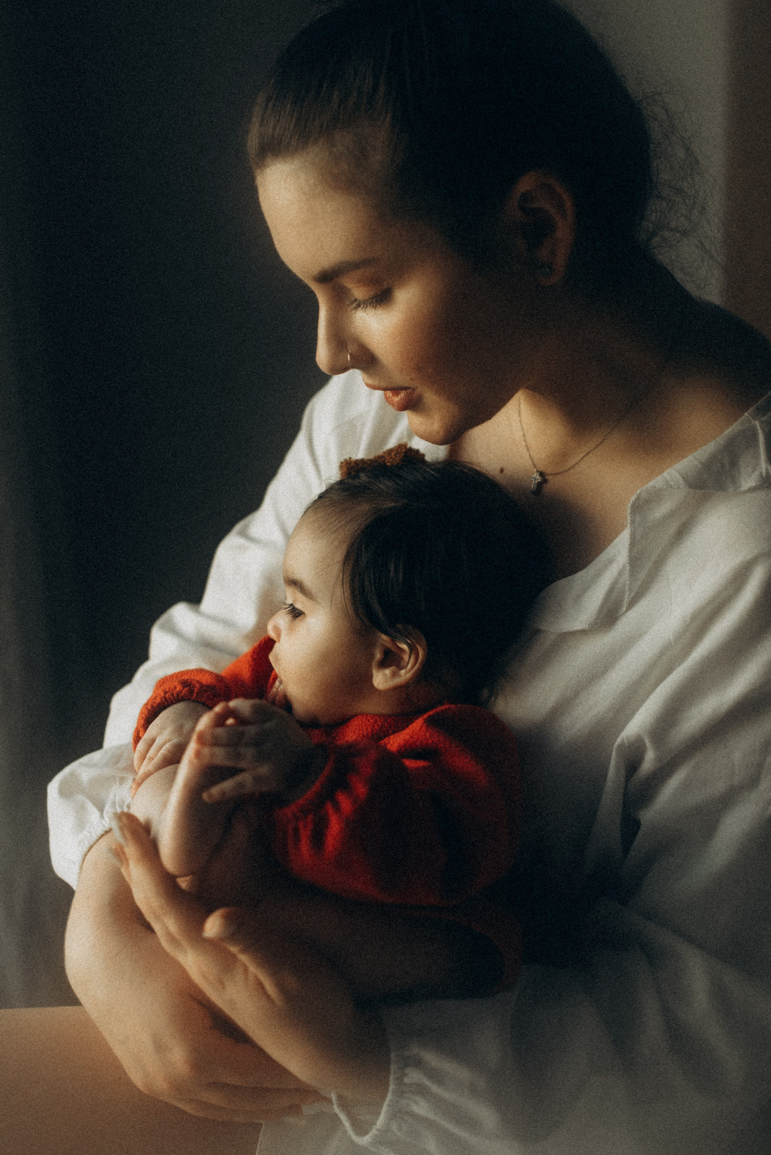 СЬЕМКА МАТЕРИНСТВА. Сімейний фотограф Лейпциг, Німеччина