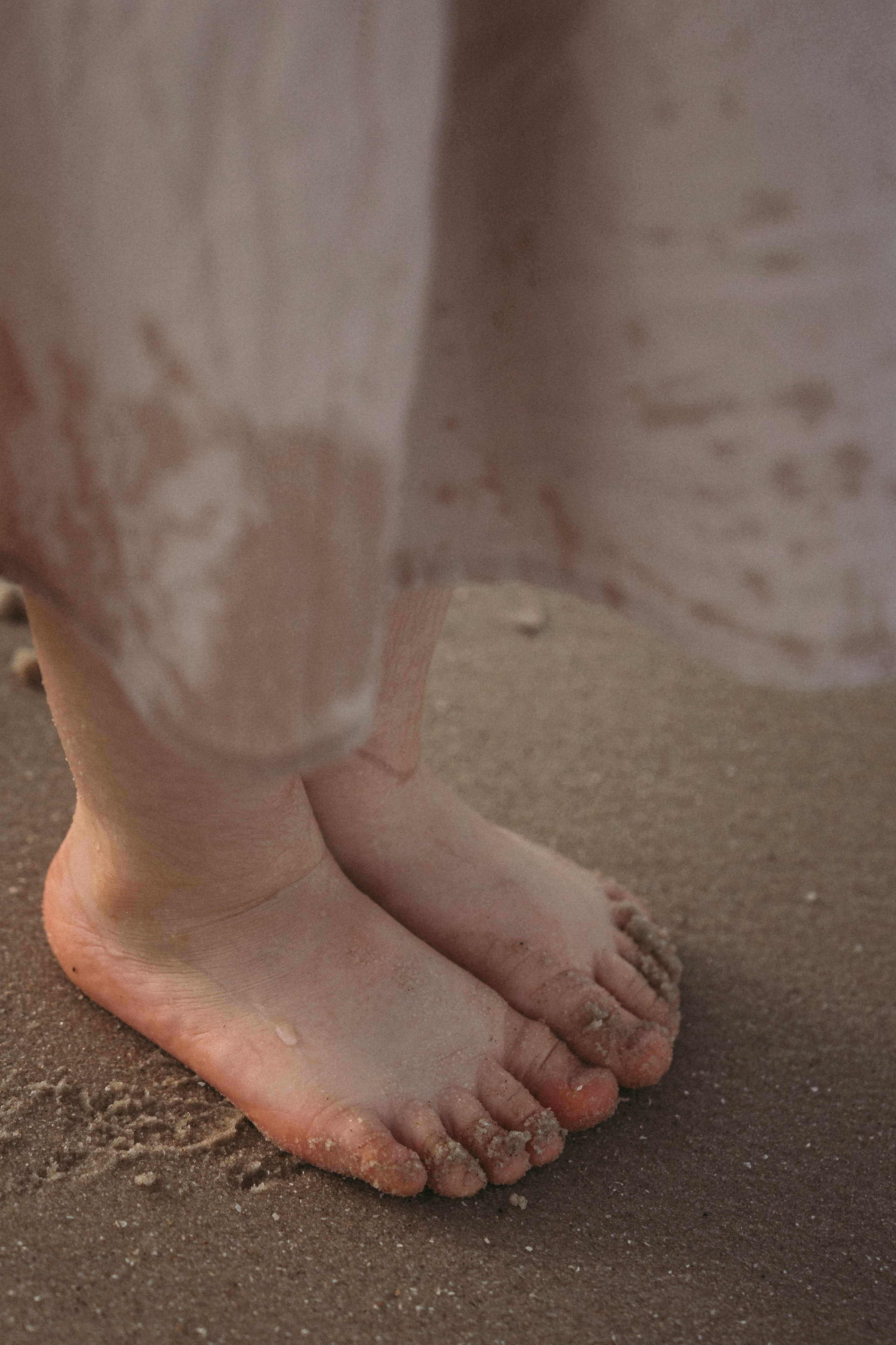 Beach Toddler Photography – Playful & Candid Memories. Alisa Tant — Family and newborn photographer Bucks County, Montgomery county, Philadelphia, NJ