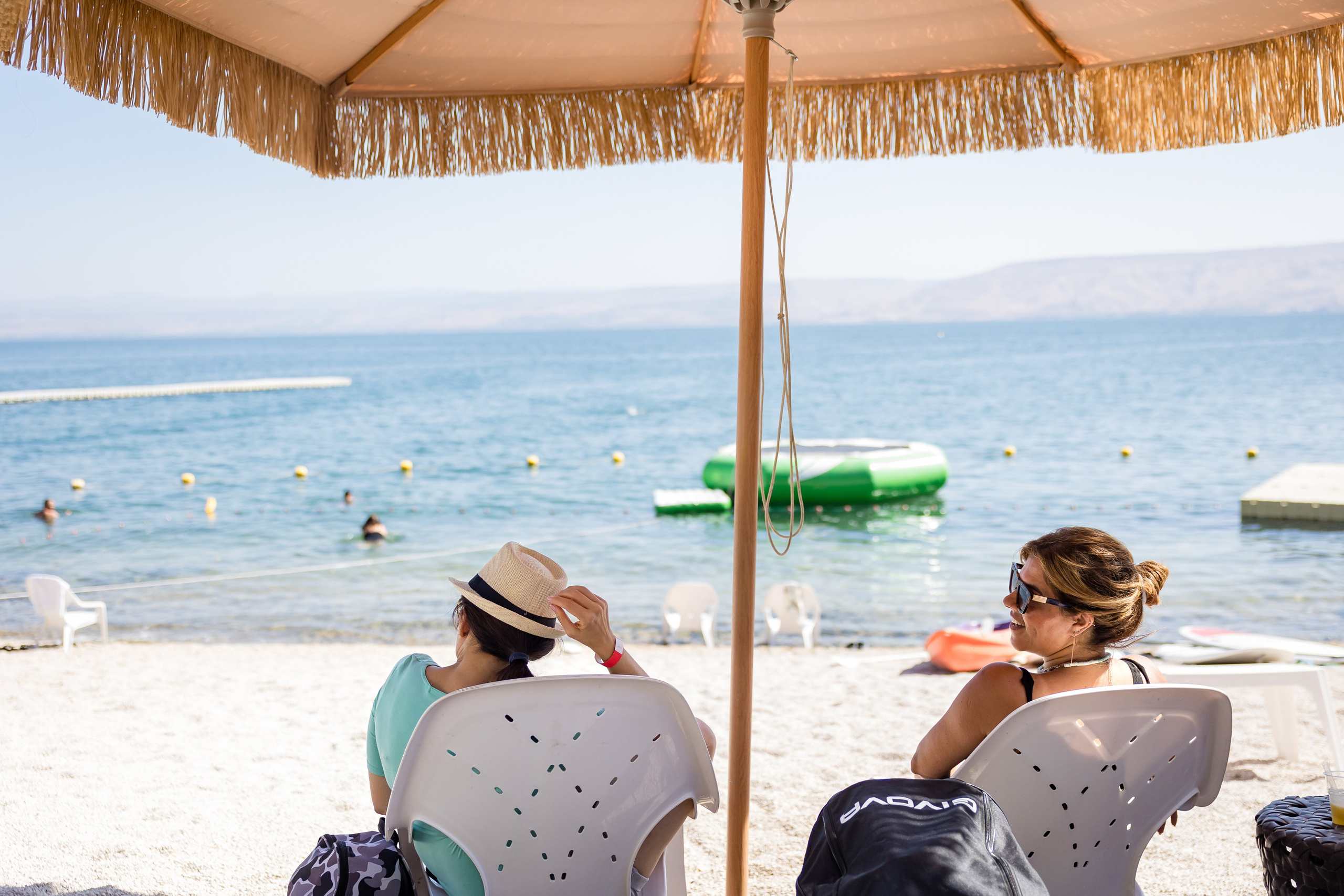 HSL- summer vibes. AMIR BUCHNIK PHOTOGRAPHER