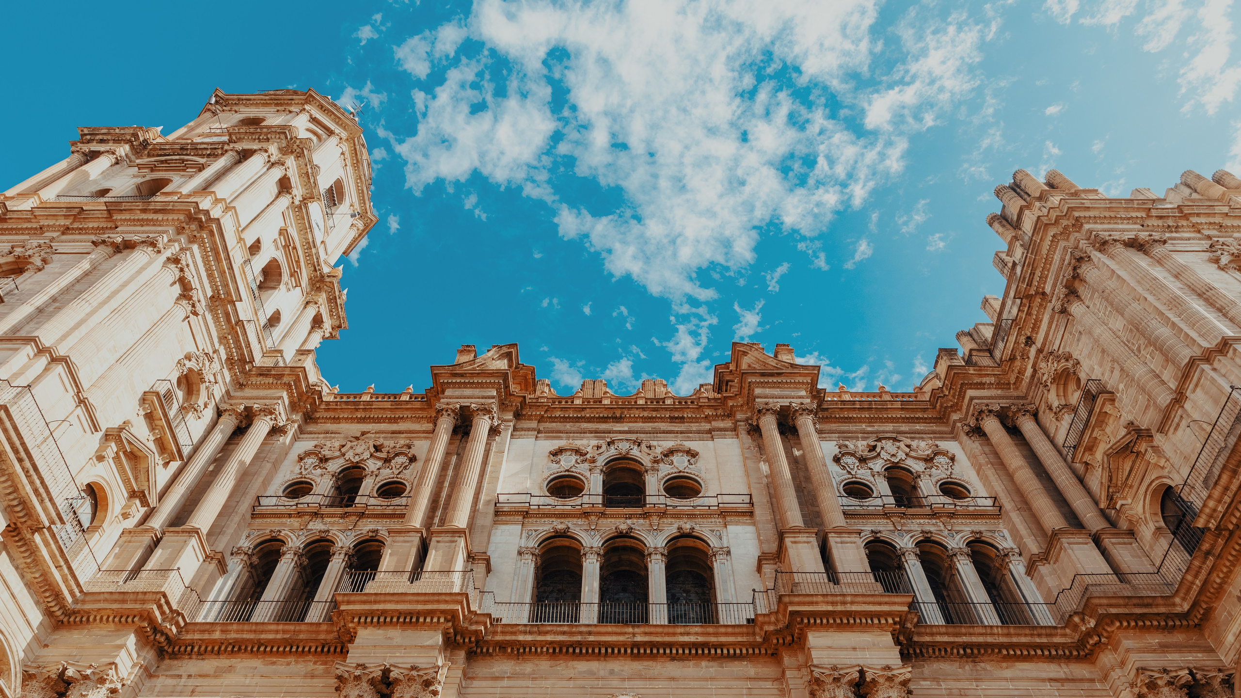 Travel & Street. Mario Jelikic Photography