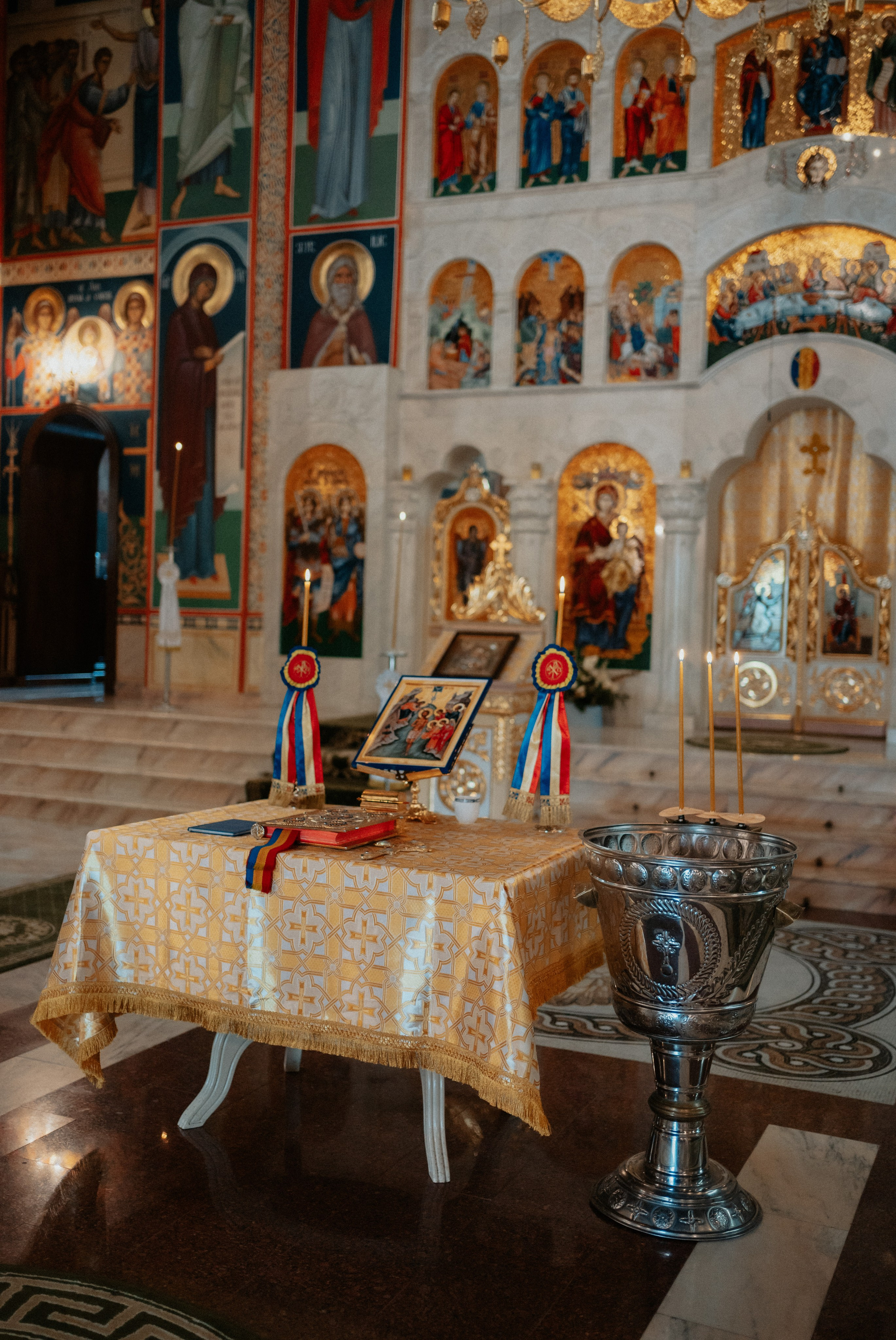 Teodor’s Baptism. Fotograf Nunta Iasi - Hearts & Pictures