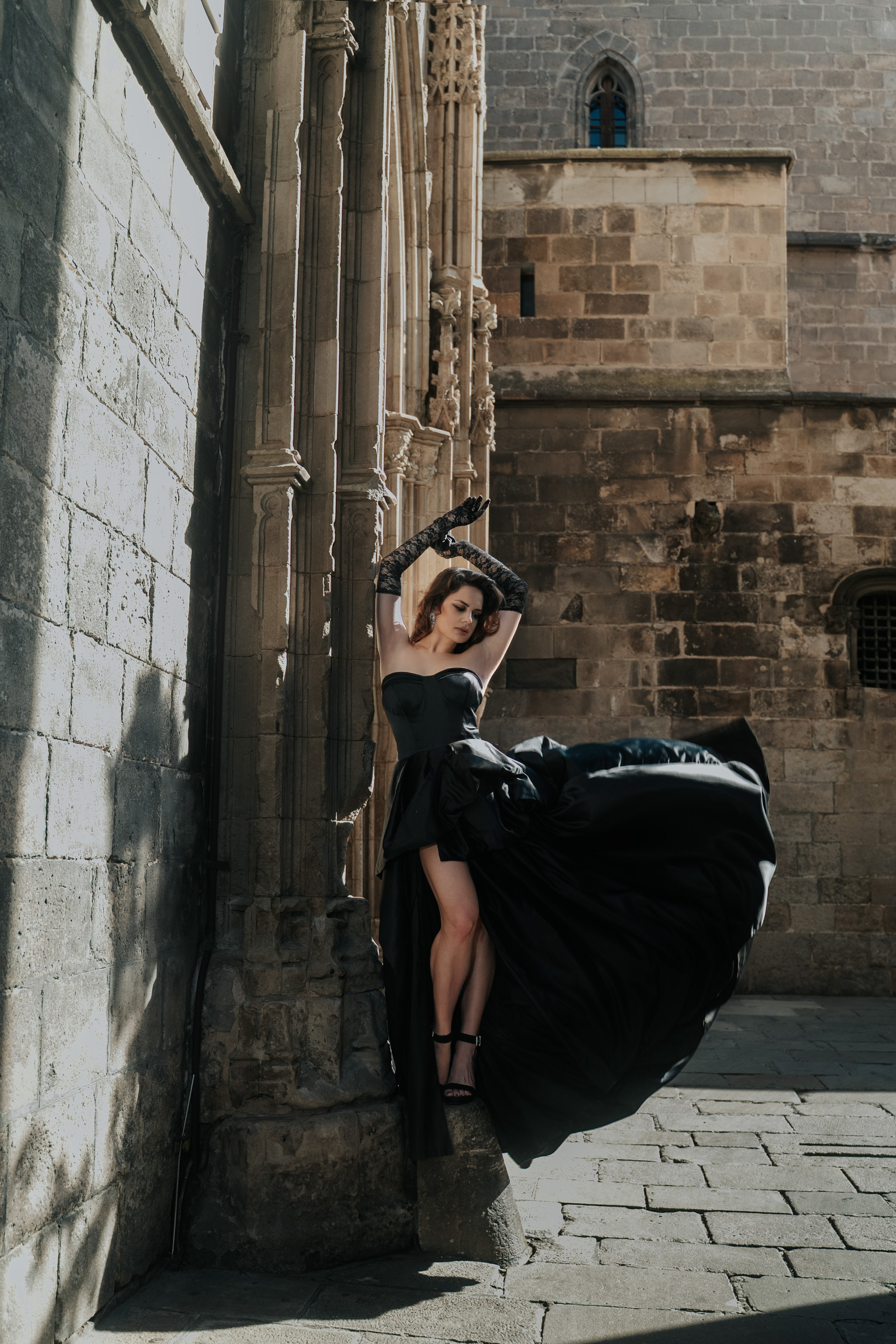 What to do in Barcelona: Wow Dress Photoshoot