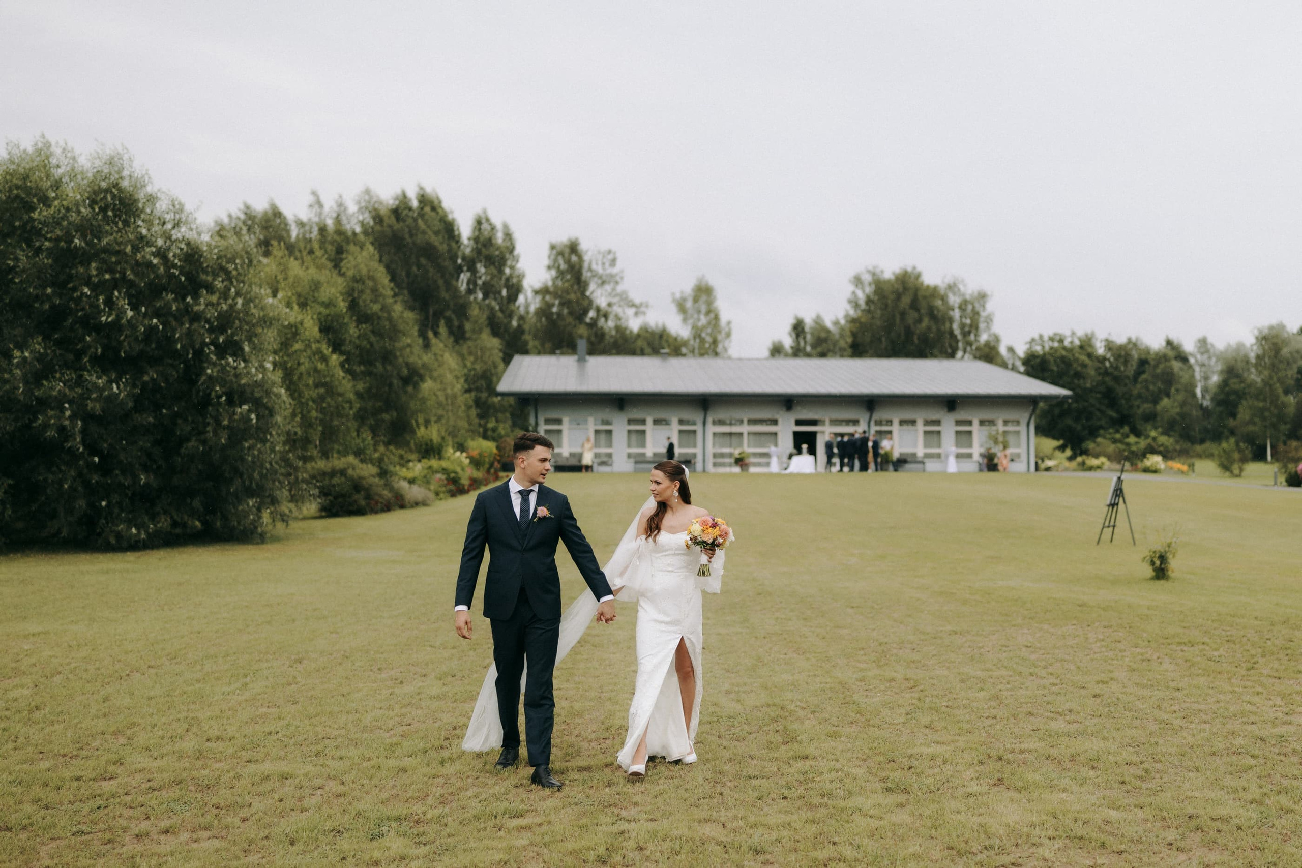 Kāzu stāsts - Ieva un Ramon. Fotogrāfs kāzām, ģimenēm un dažādiem pasākumiem