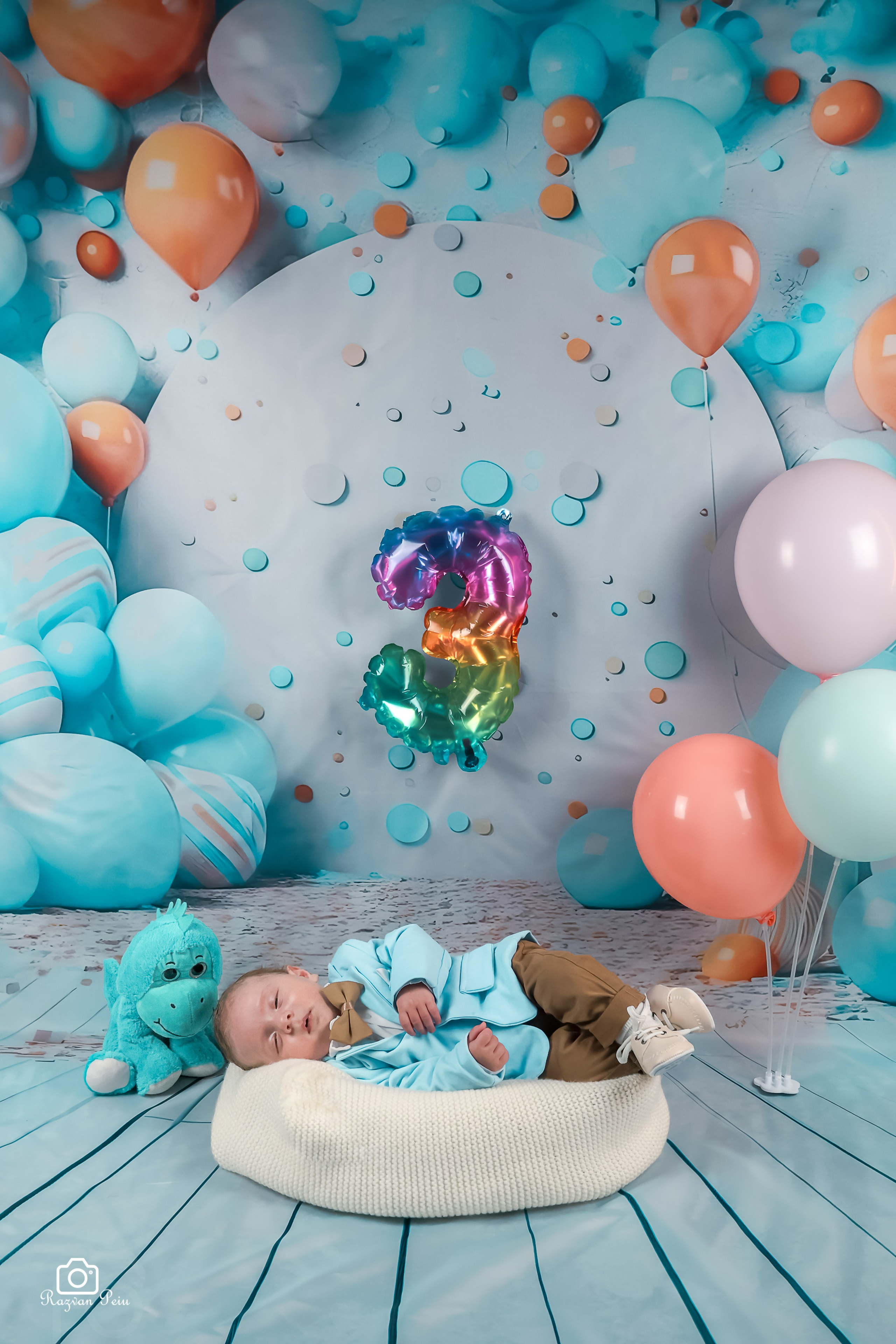 Evolutia unui bebe in fiecare luna. Razvan Peiu Photography, dincolo de fotografie!