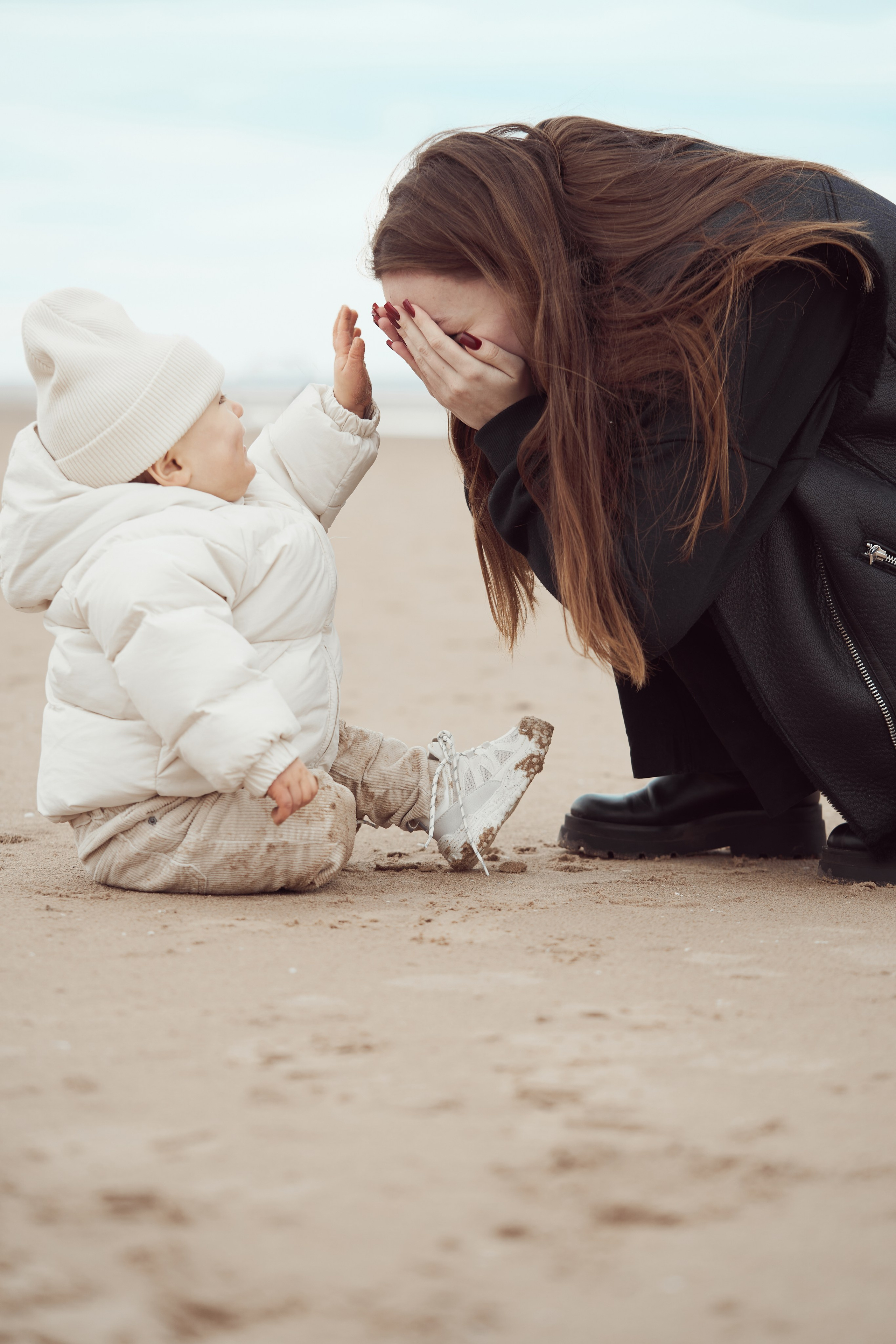 Portrait photographer in Riga. Photographer in Doha, Qatar