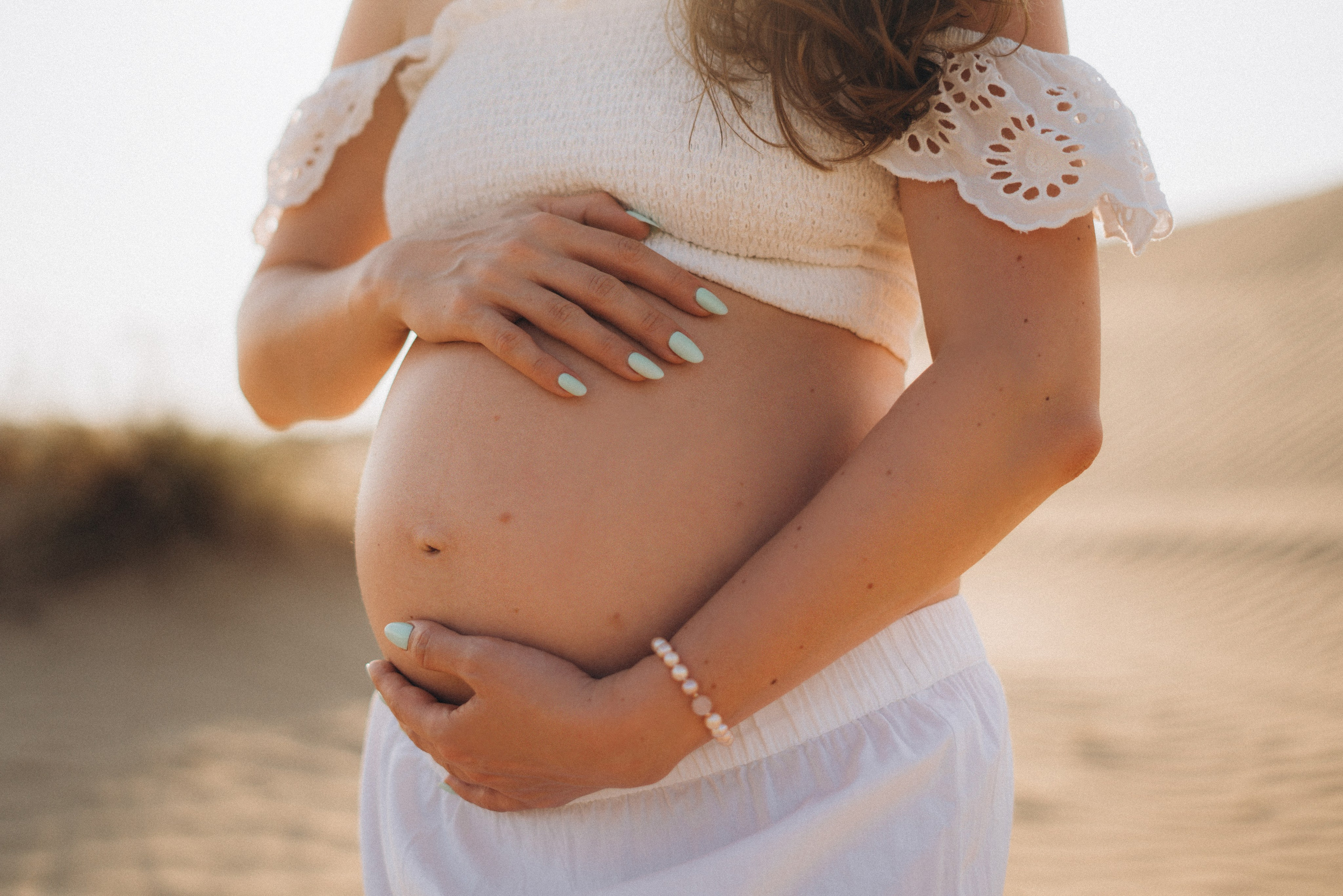 Golden Sands, glowing life. Angela Iakovleva — Family Photographer in Dubai