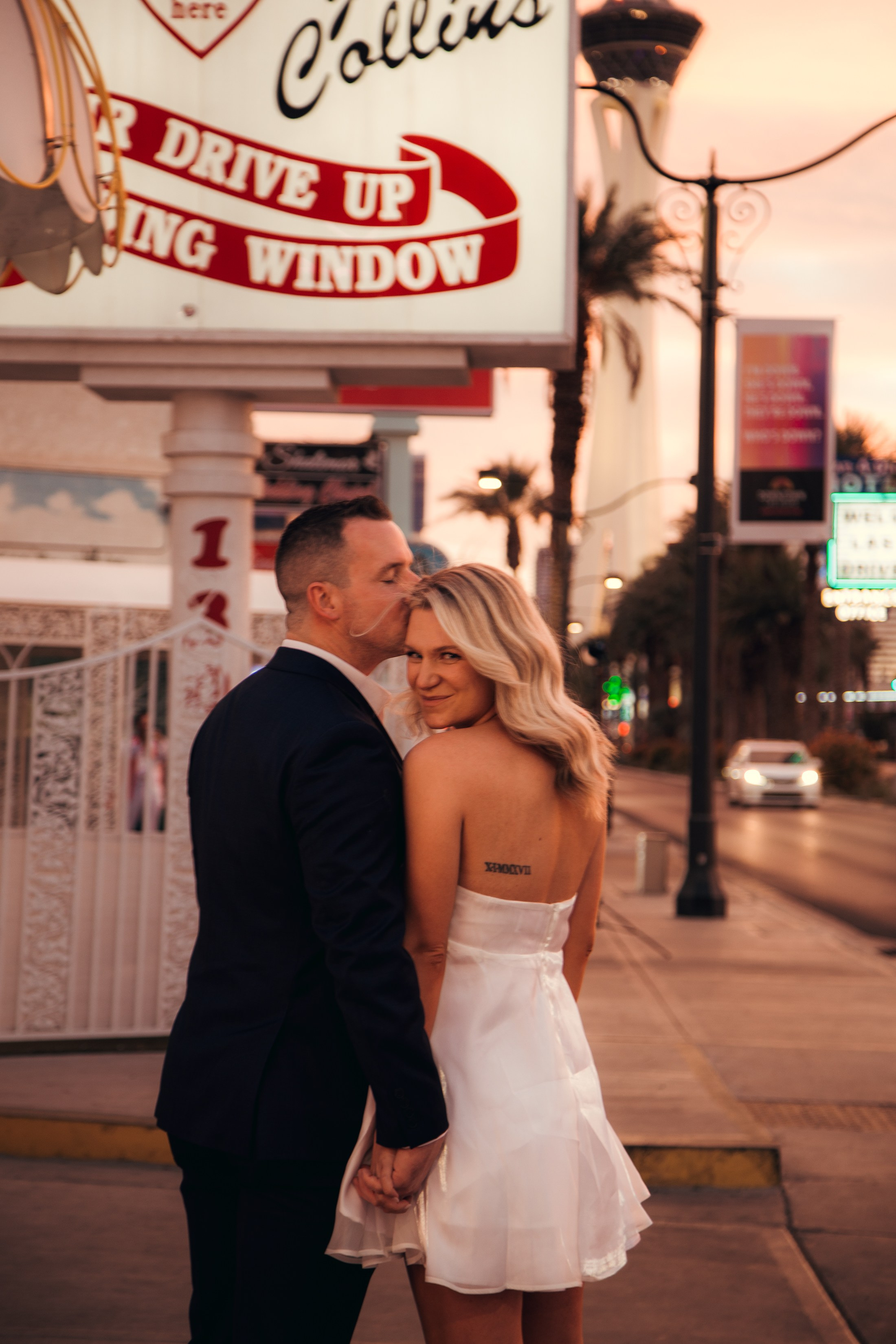 Lauren&Deric. 10.11.24. Wedding & elopement photographer Viktoriya Kravtsov. Las Vegas