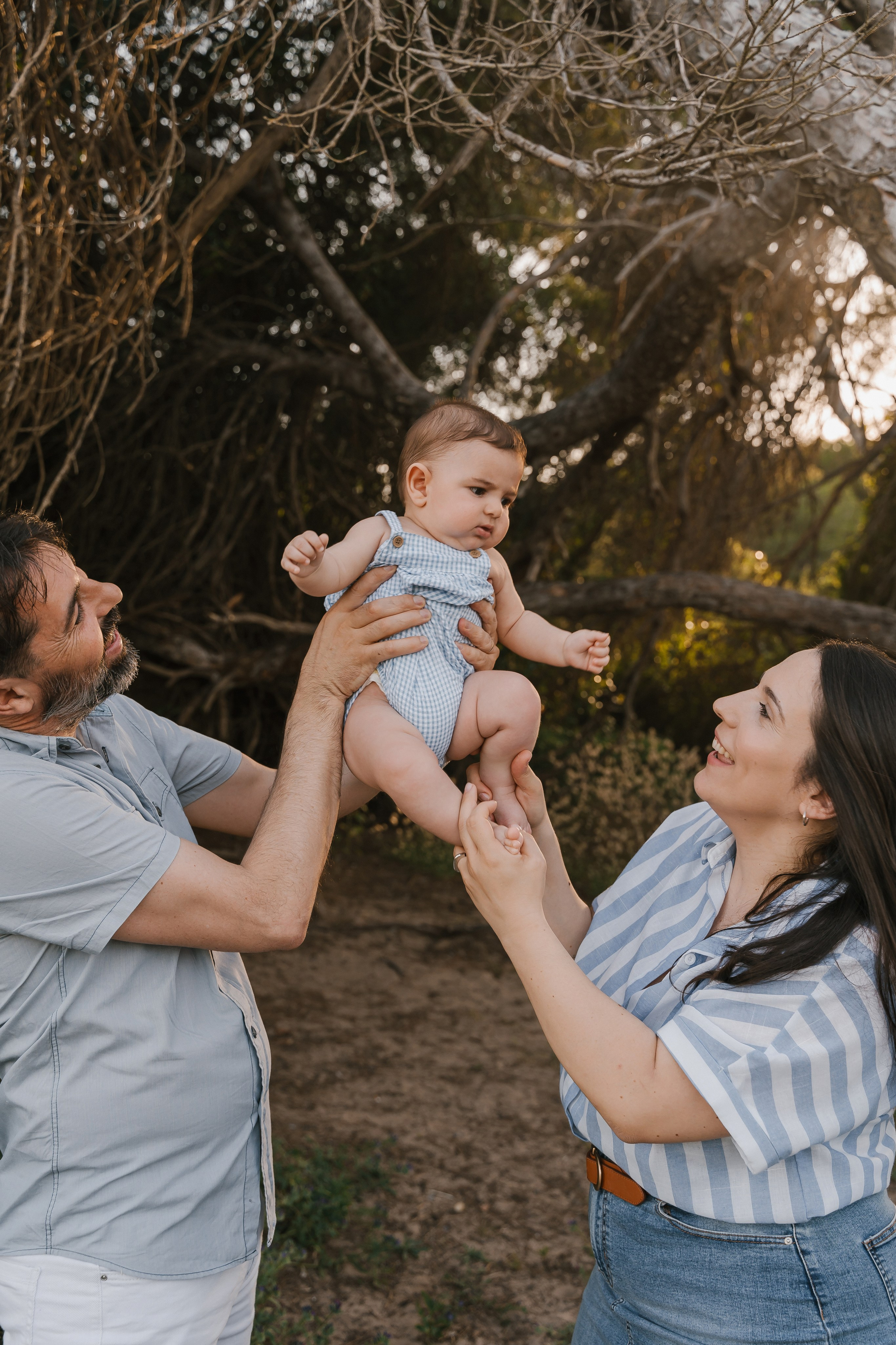Tania, Antonio y Elias. Fotógrafa de bodas y familias en España, Valencia: Nadia ProFoto