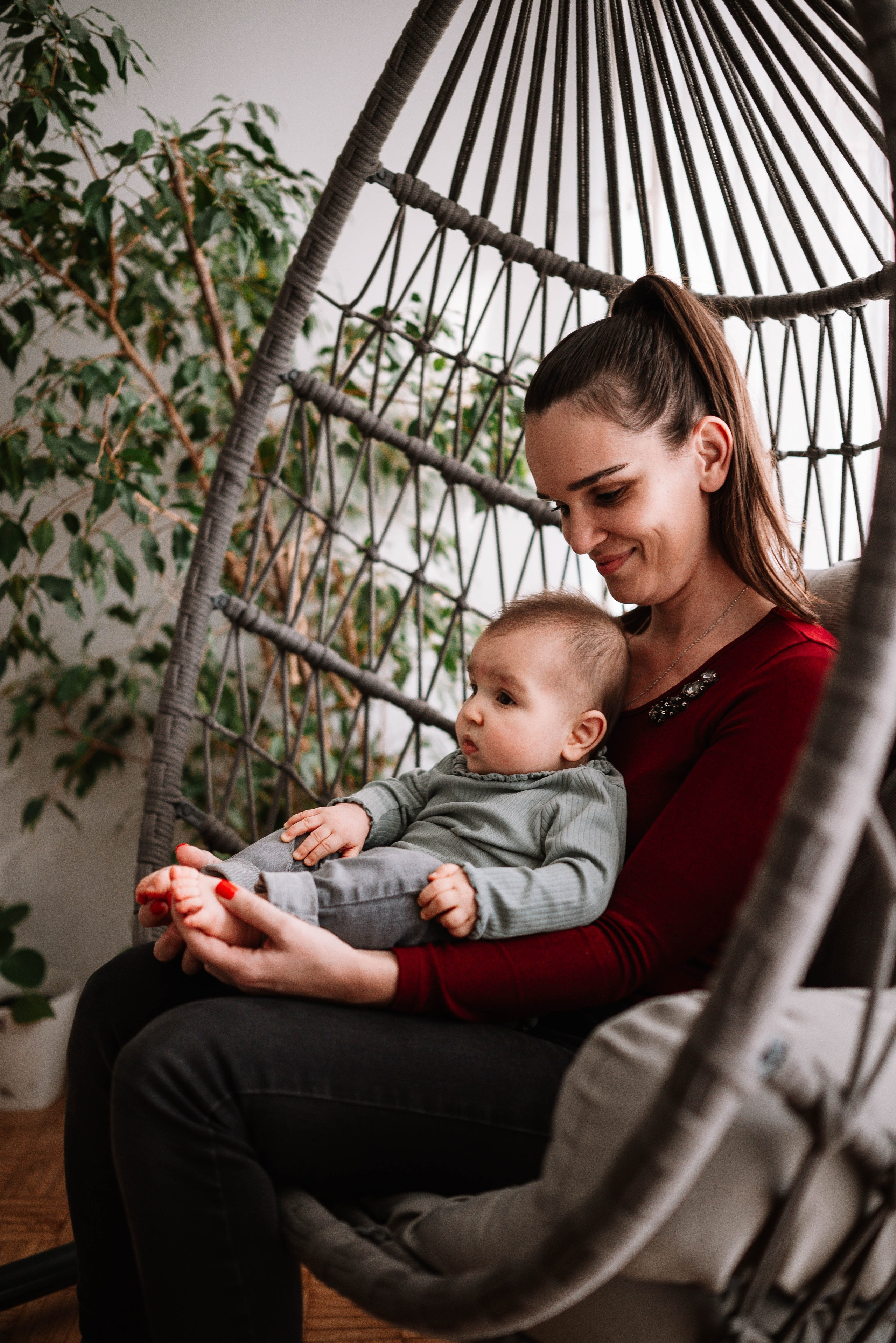 Lana - fotografisanje bebe kod kuće. Dečiji i porodični fotograf