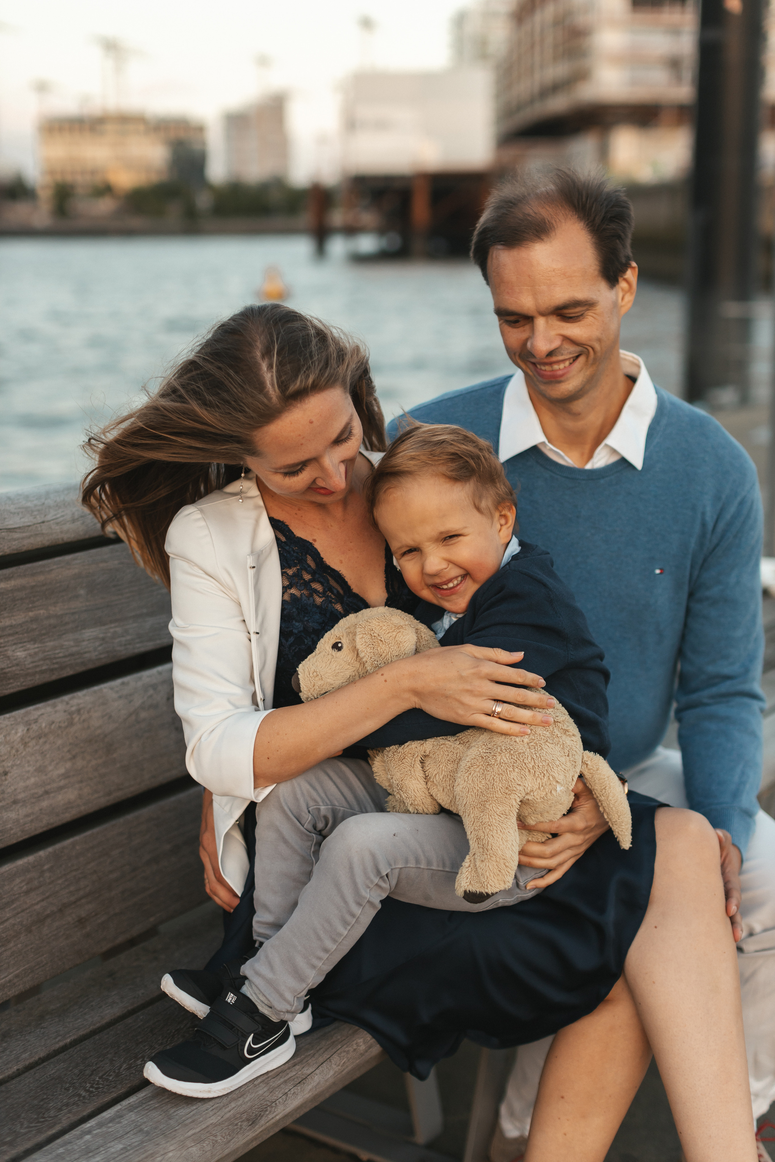 Семейная прогулка в Гамбурге в HafenCity. Фотограф в Германии — Мария Чистякова