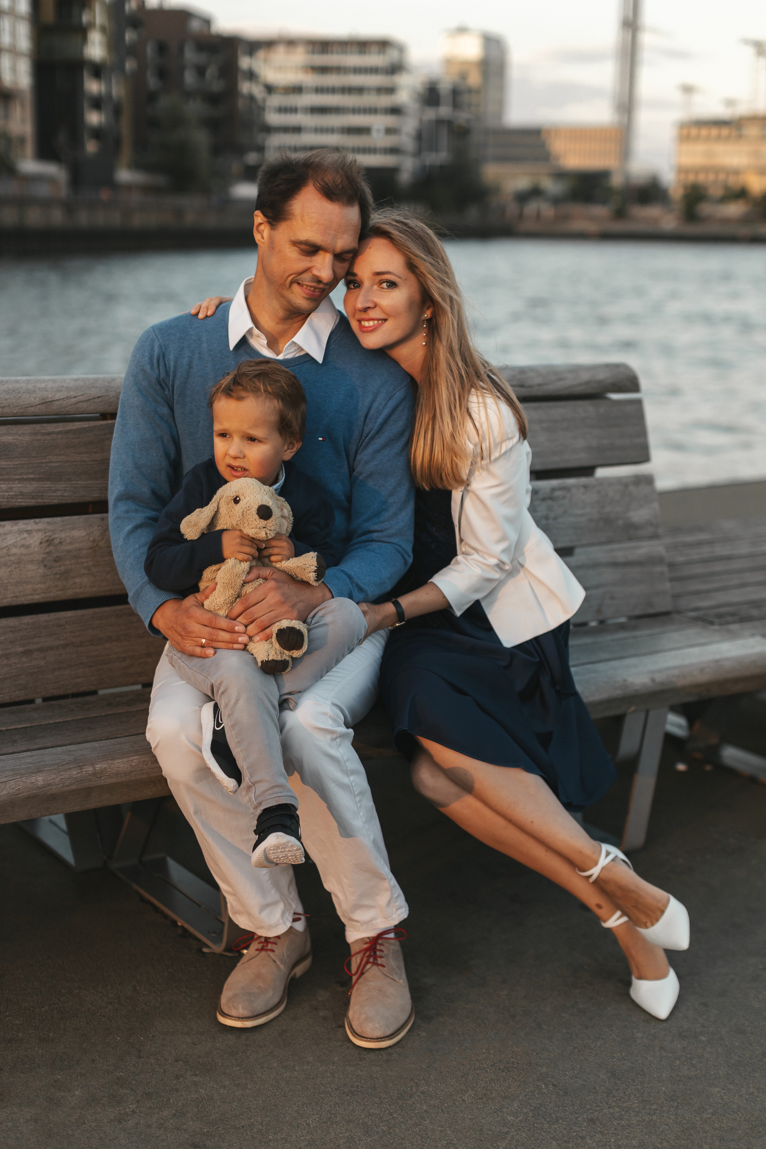 Семейная прогулка в Гамбурге в HafenCity. Фотограф в Германии — Мария Чистякова