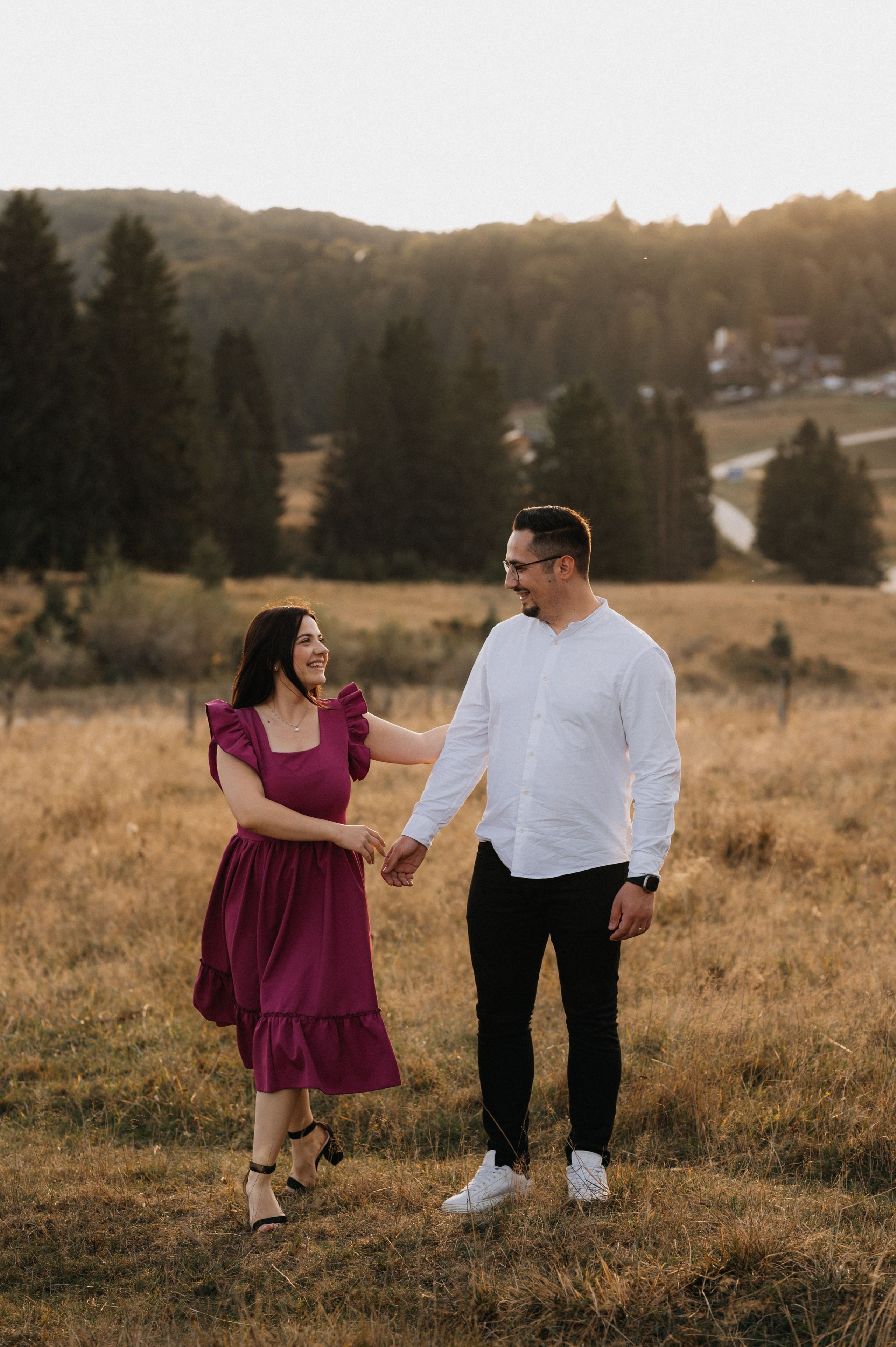 Radu si Andreea — Save the Date. Fotograf Nuntă & Familie în Brașov | Miruna Danet Photography