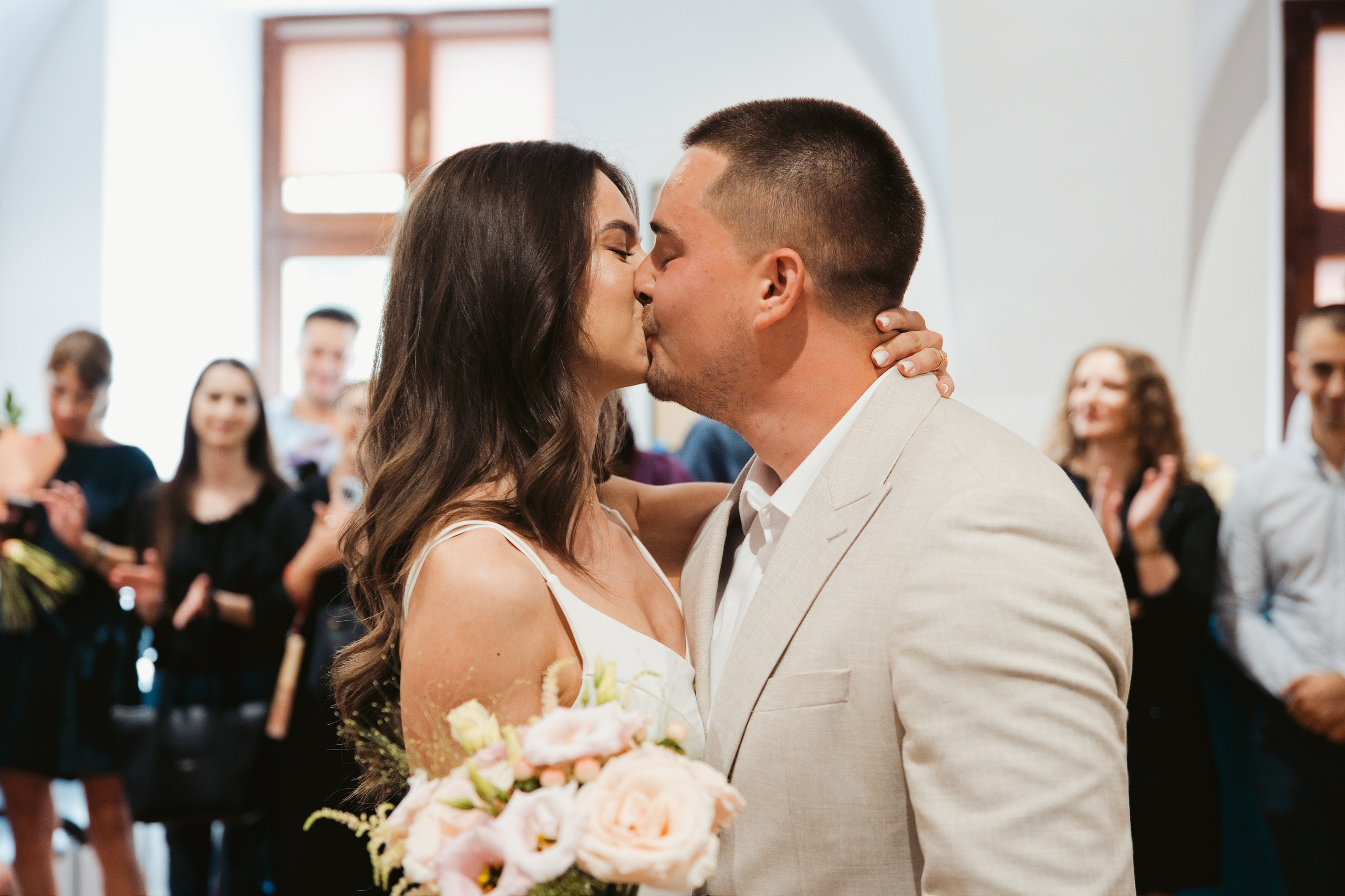 DIANA SI ALEX — CUNUNIE CIVILA. Fotograf Nuntă & Familie în Brașov | Miruna Danet Photography