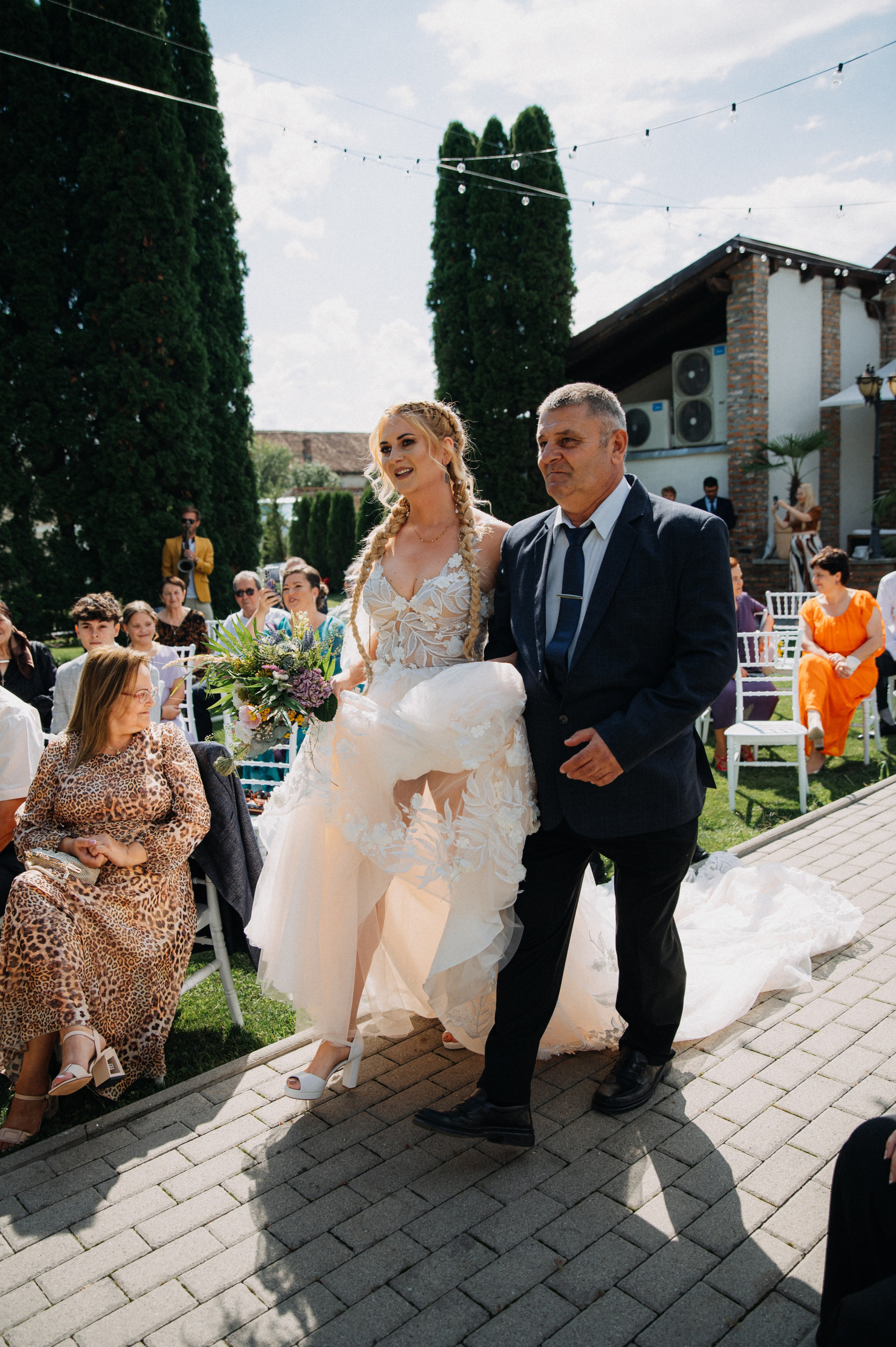 Sorin si Luiza. Fotograf Nuntă & Familie în Brașov | Miruna Danet Photography