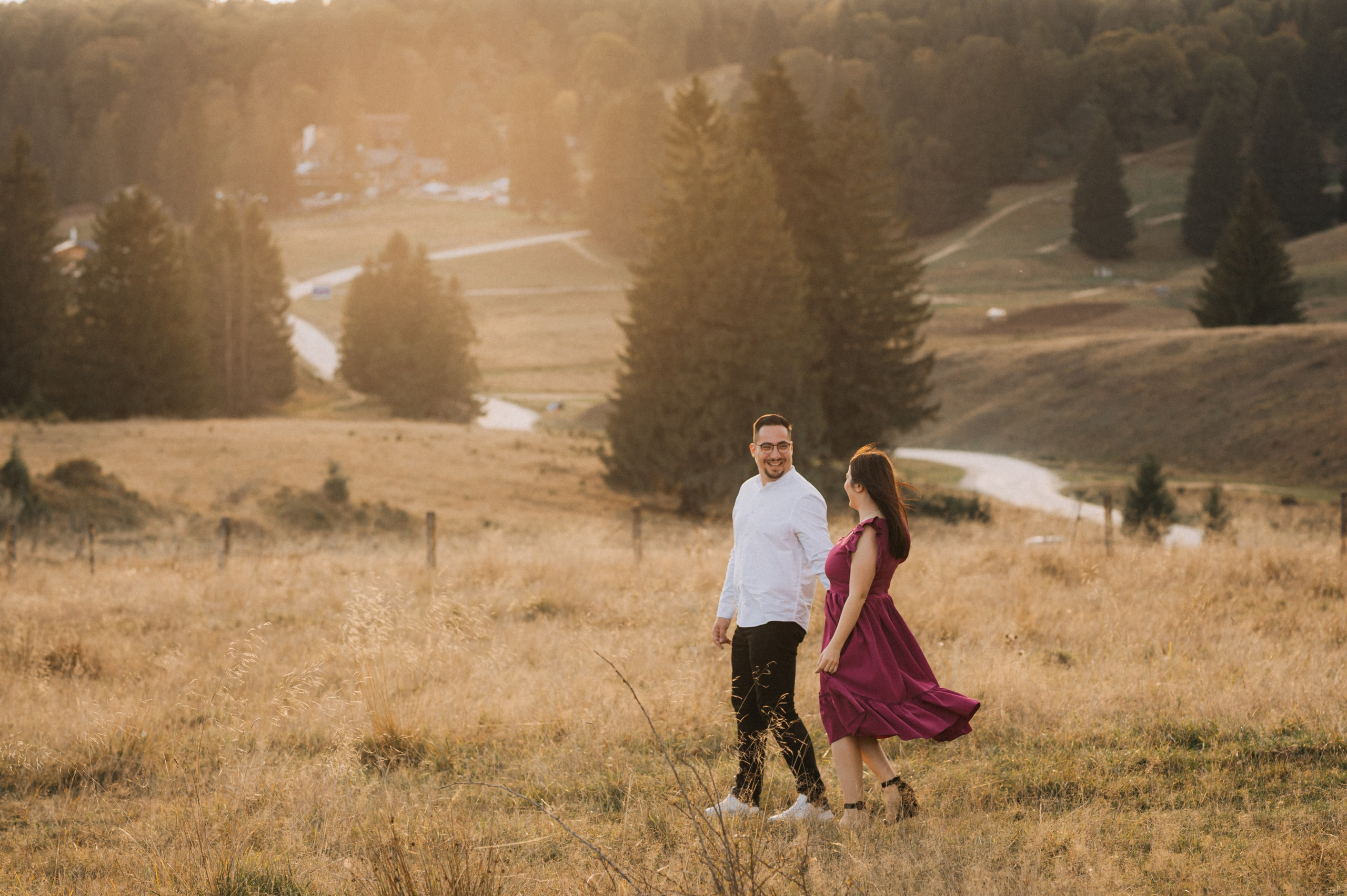 Radu si Andreea — Save the Date. Fotograf Nuntă & Familie în Brașov | Miruna Danet Photography