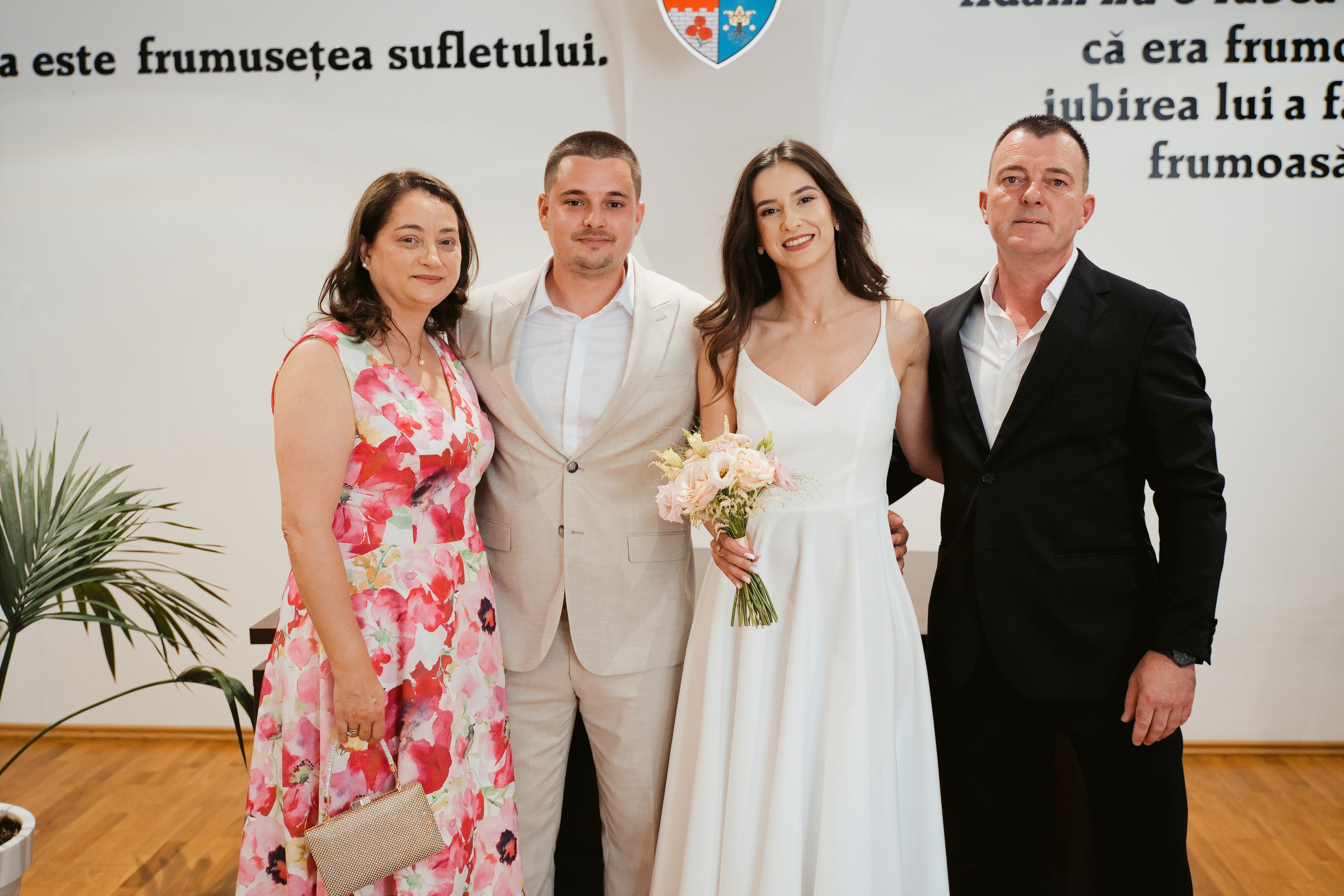 DIANA SI ALEX — CUNUNIE CIVILA. Fotograf Nuntă & Familie în Brașov | Miruna Danet Photography