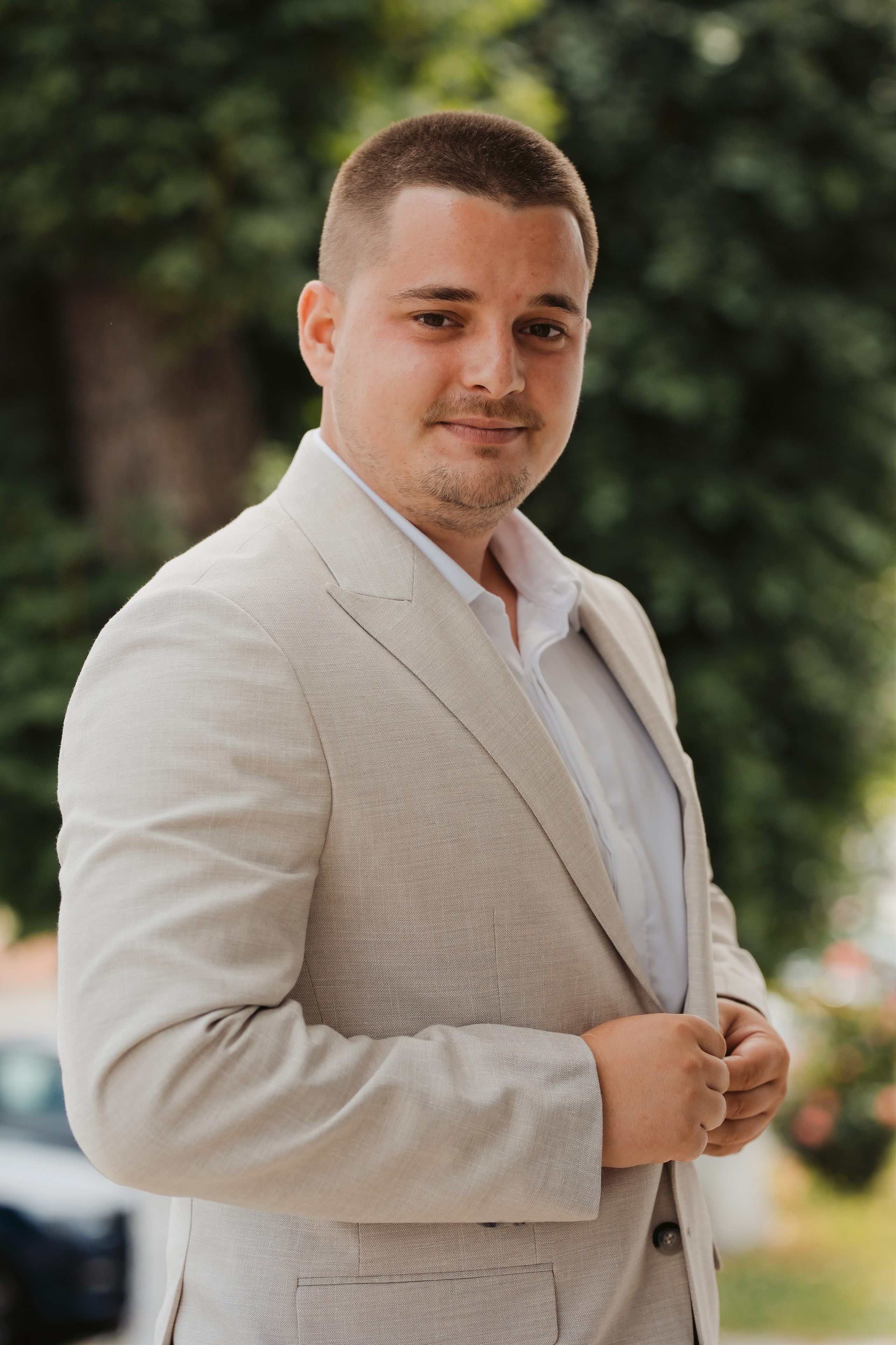 DIANA SI ALEX — CUNUNIE CIVILA. Fotograf Nuntă & Familie în Brașov | Miruna Danet Photography