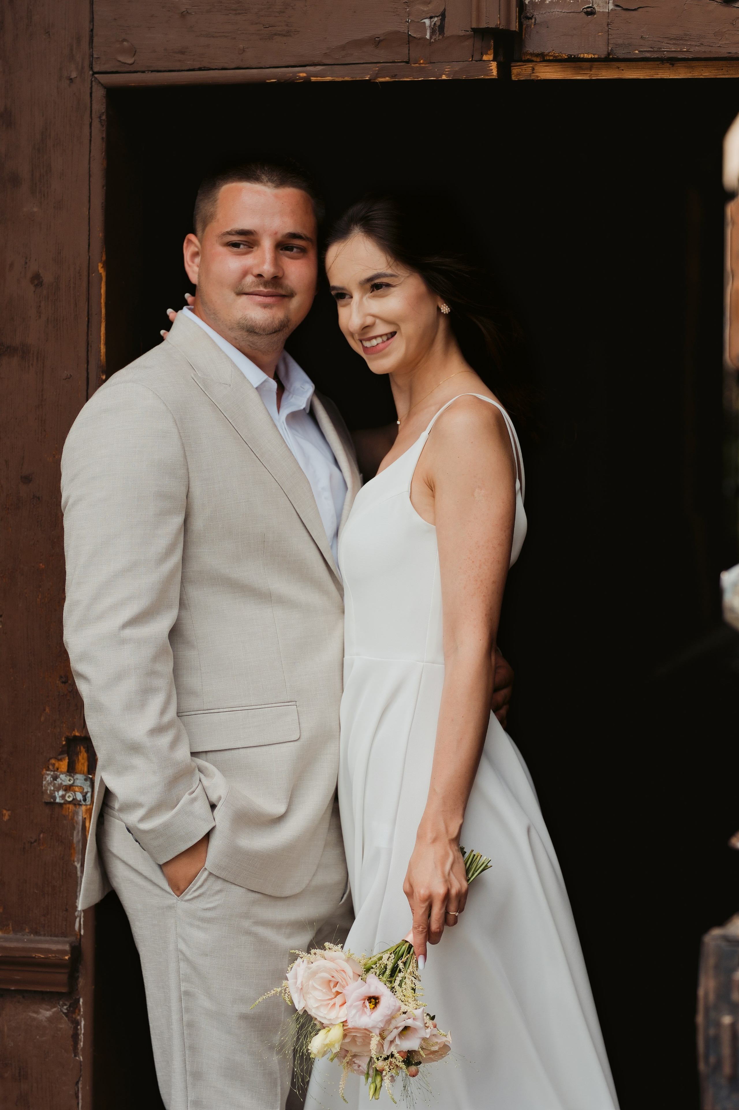 DIANA SI ALEX — CUNUNIE CIVILA. Fotograf Nuntă & Familie în Brașov | Miruna Danet Photography