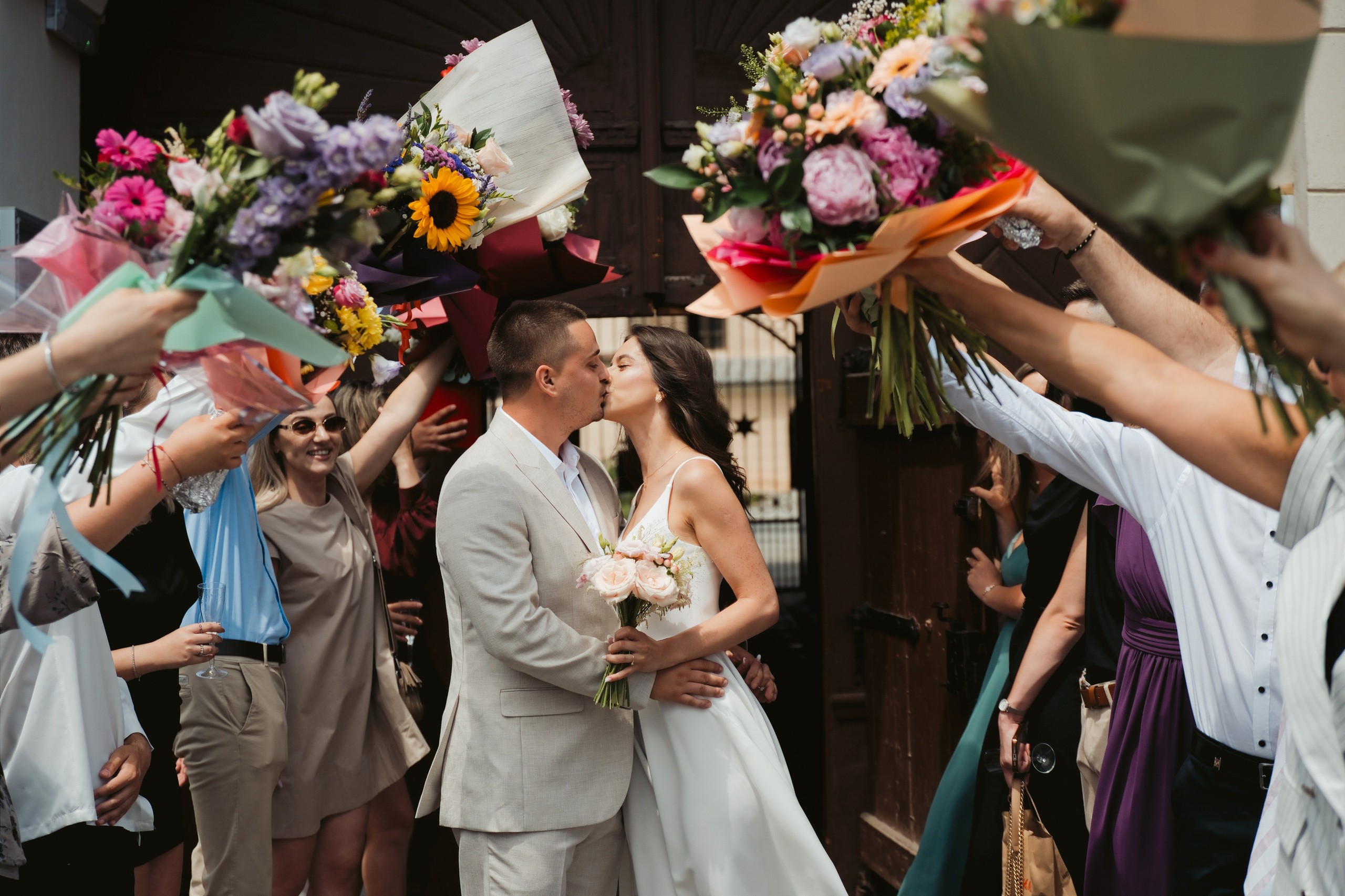 DIANA SI ALEX — CUNUNIE CIVILA. Fotograf Nuntă & Familie în Brașov | Miruna Danet Photography