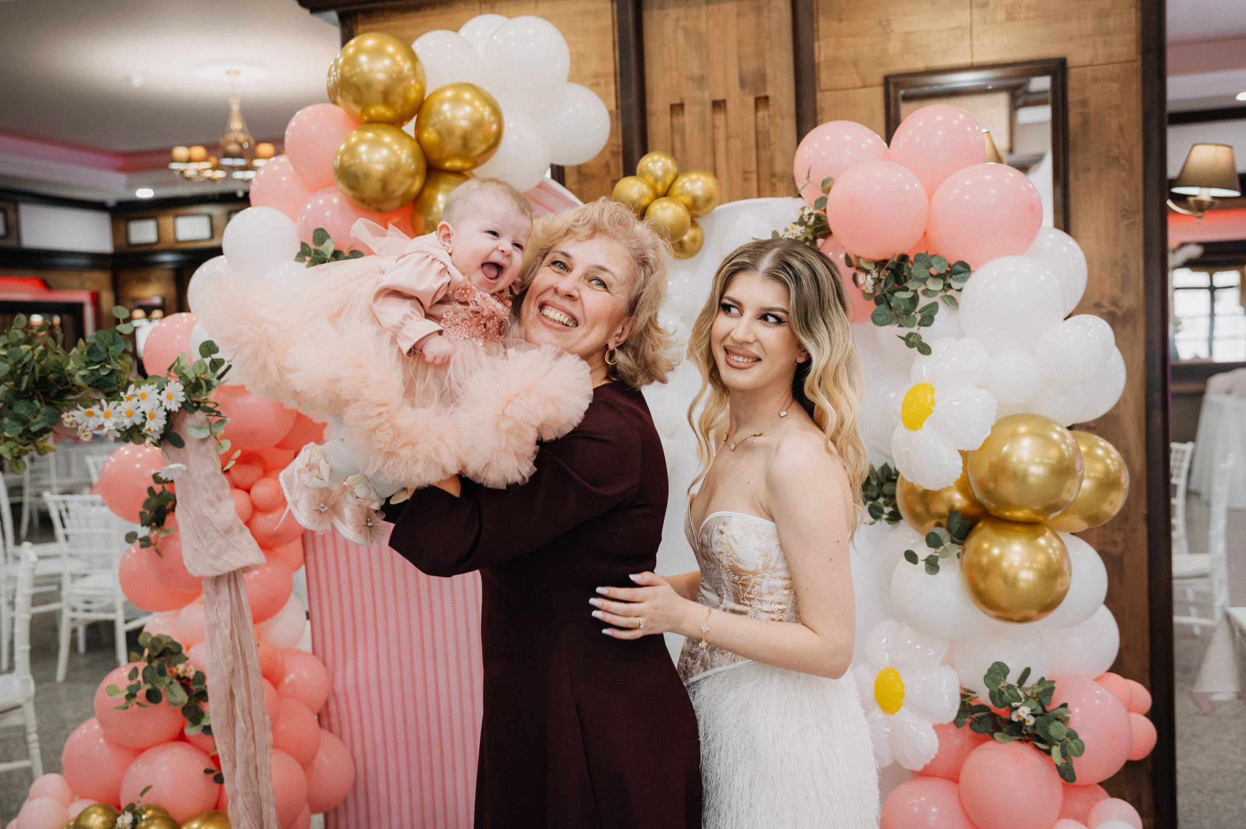 Botez Daisy Elisa. Fotograf Nuntă & Familie în Brașov | Miruna Danet Photography