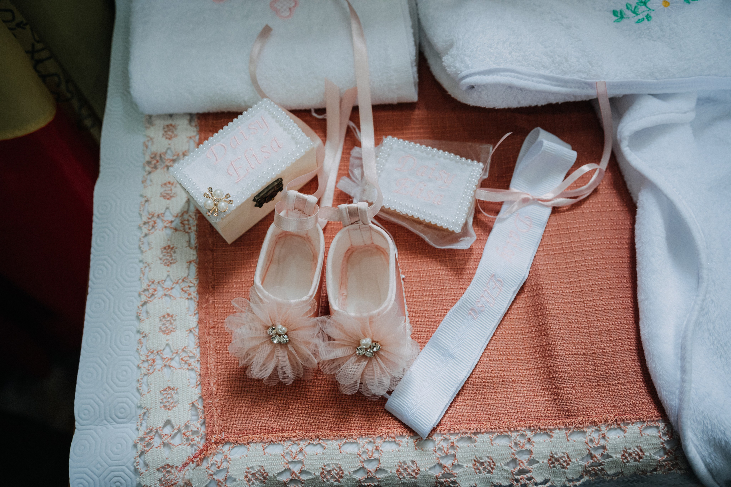 Botez Daisy Elisa. Fotograf Nuntă & Familie în Brașov | Miruna Danet Photography