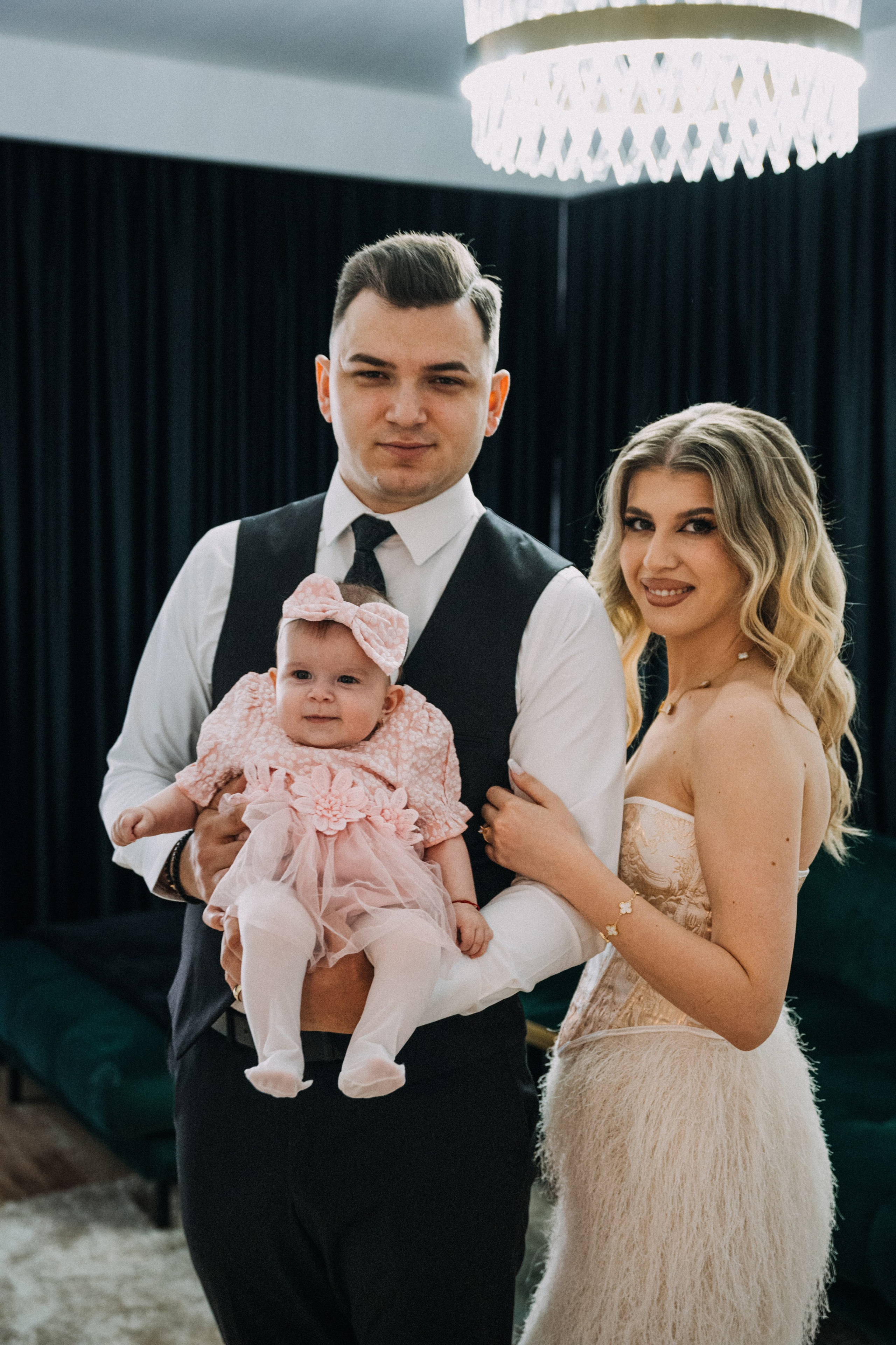 Botez Daisy Elisa. Fotograf Nuntă & Familie în Brașov | Miruna Danet Photography