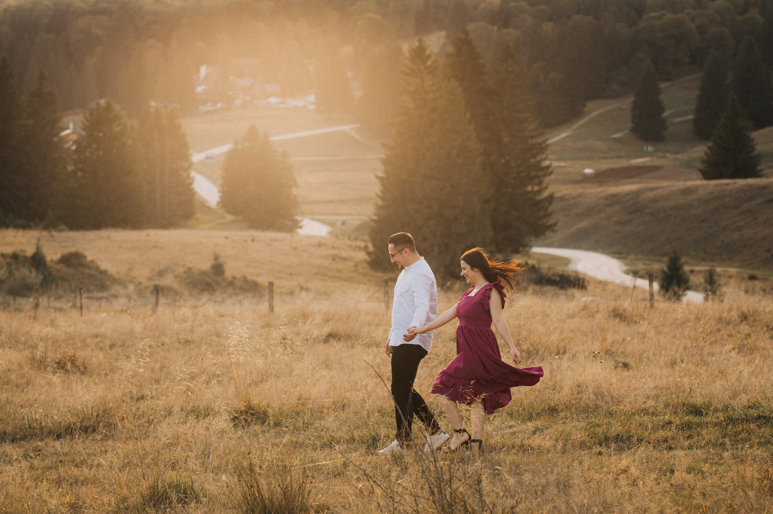 Radu si Andreea — Save the Date. Fotograf Nuntă & Familie în Brașov | Miruna Danet Photography