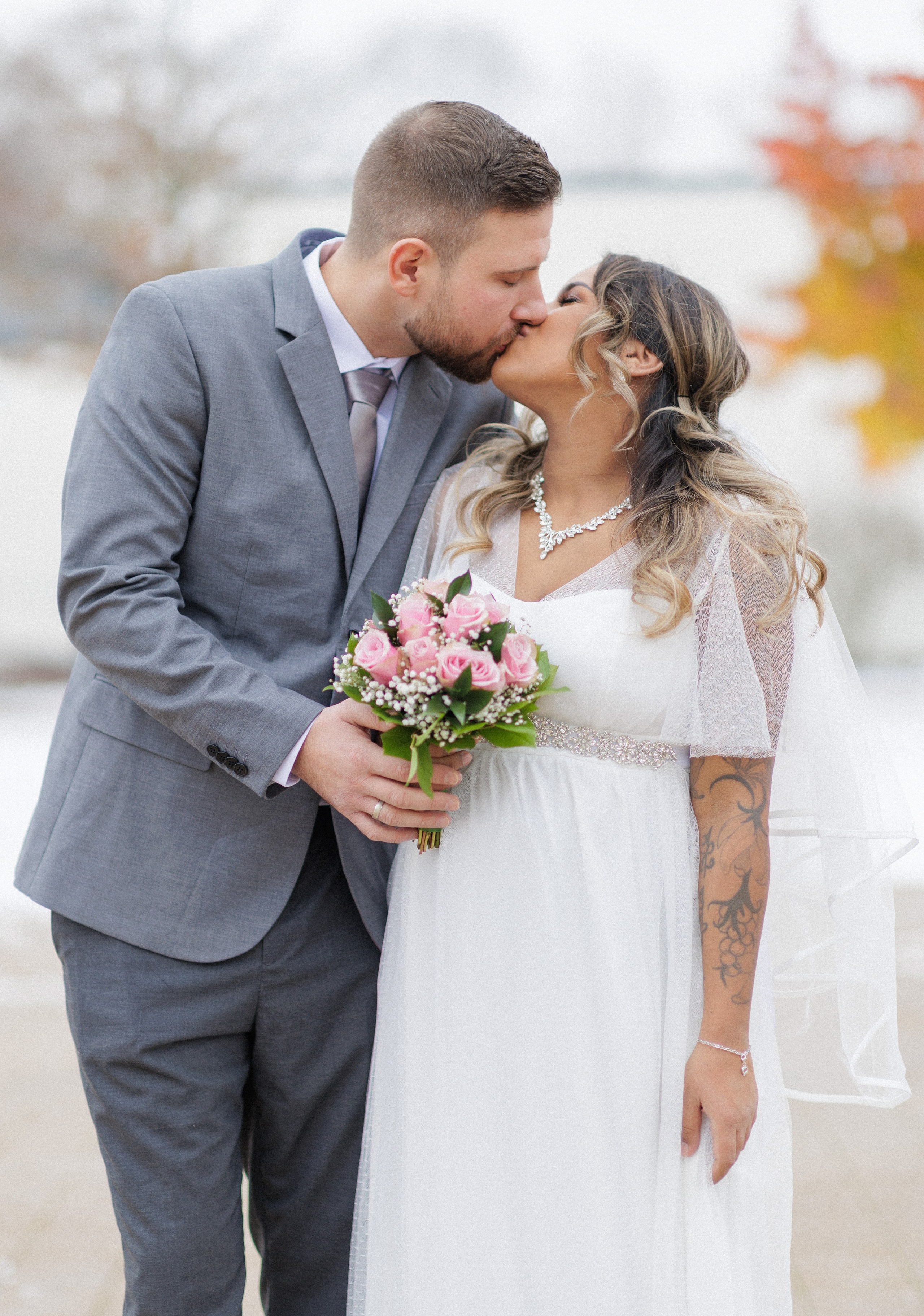 Hochzeitsfotoshooting in Hamburg Morisha und Senco. Hochzeitsfotograf und Hochzeitsvideograf aus Hamburg | Roka21Film