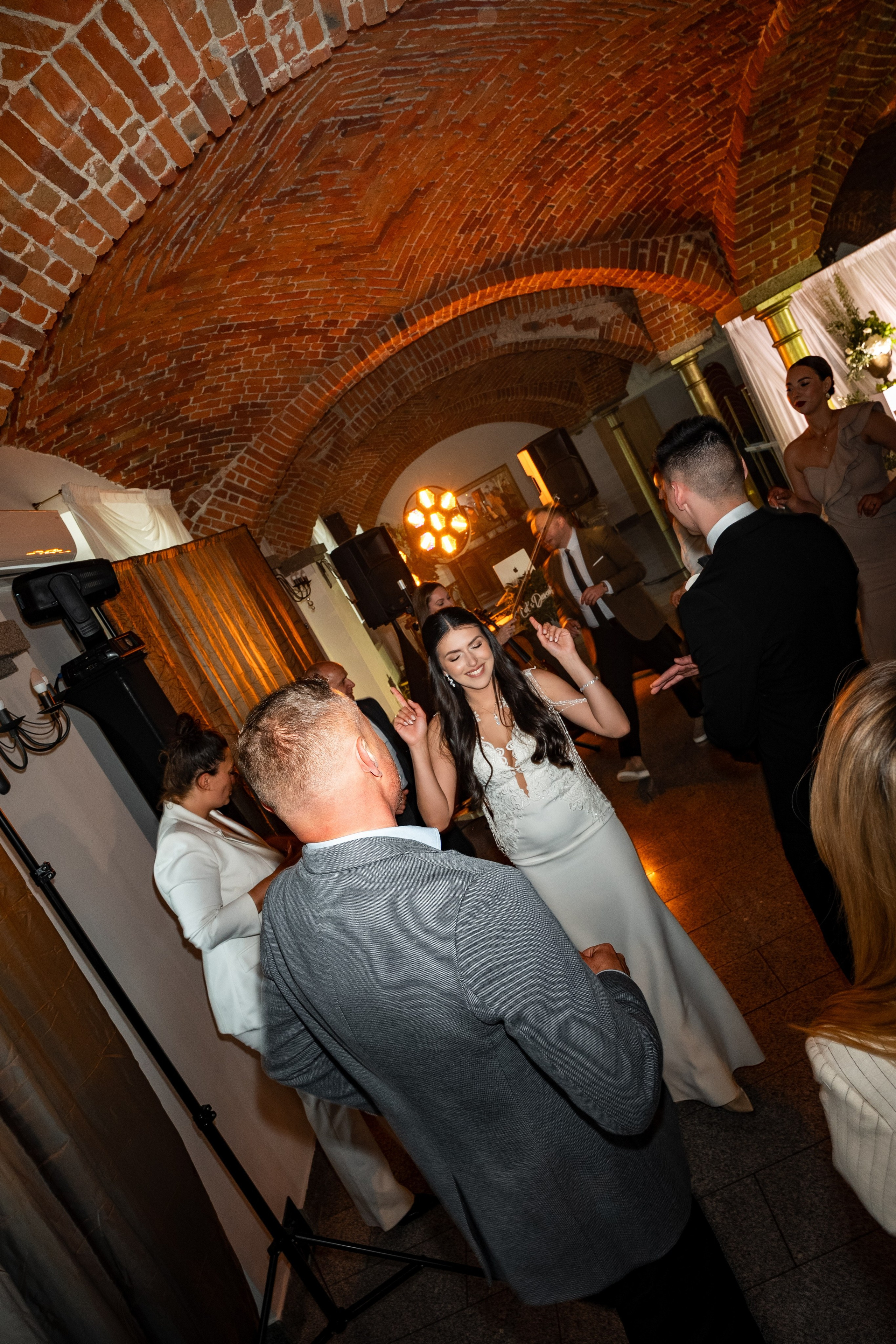 P&M. SL Wedding Photo — Editorial, Elegant & Timeless Wedding Photography in Poland and Across Europe