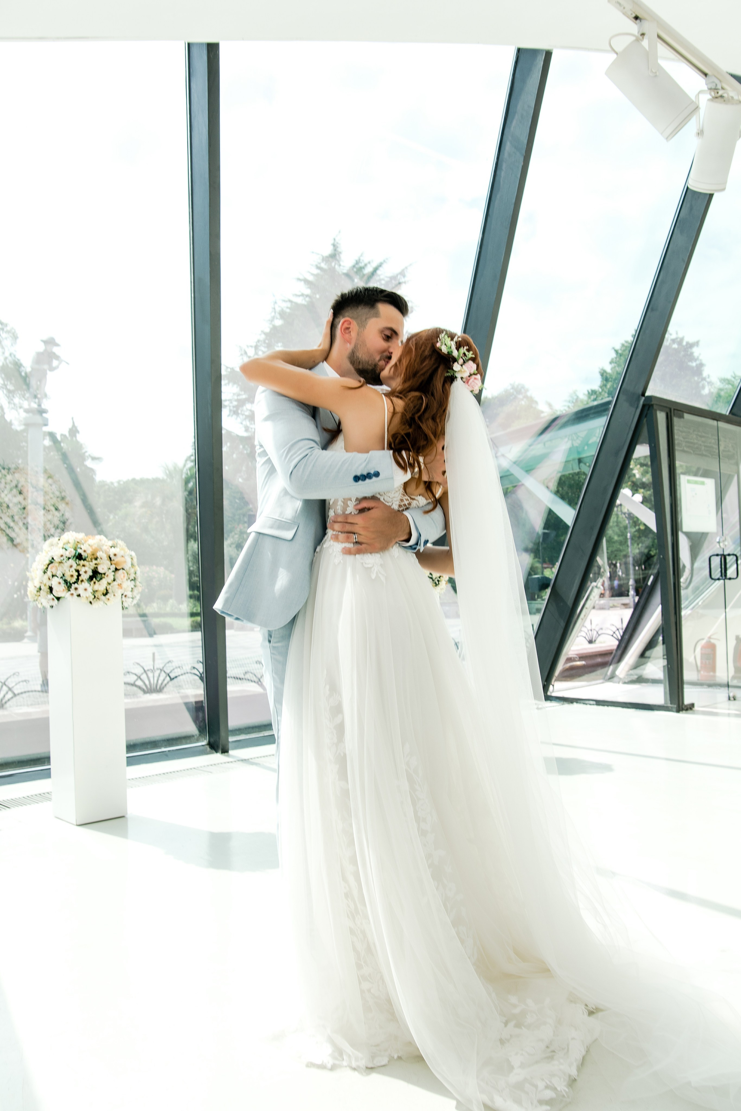 Свадьба в Батуми для пары из Великобритании. Свадебные фотографы в Грузии, Армении. Макс Коваленко и Лара Татосян. Свадебный видеограф