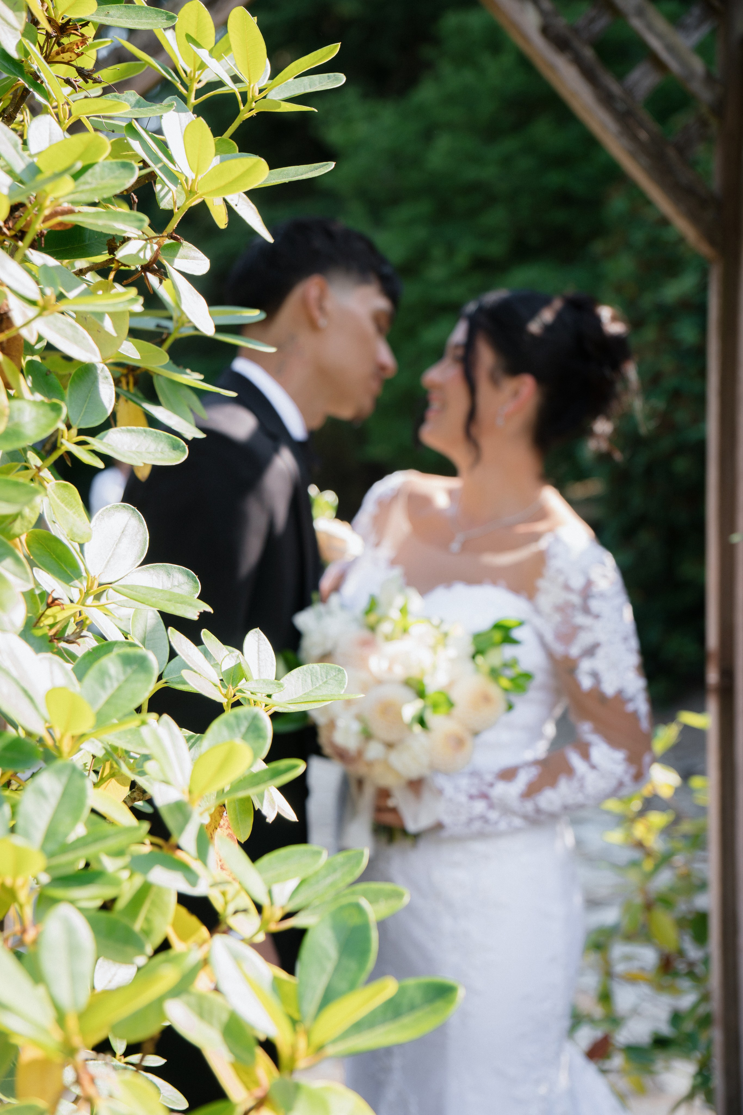 Arianna and Cristopher | Intimate Wedding. Photographer in Washington Sophia D