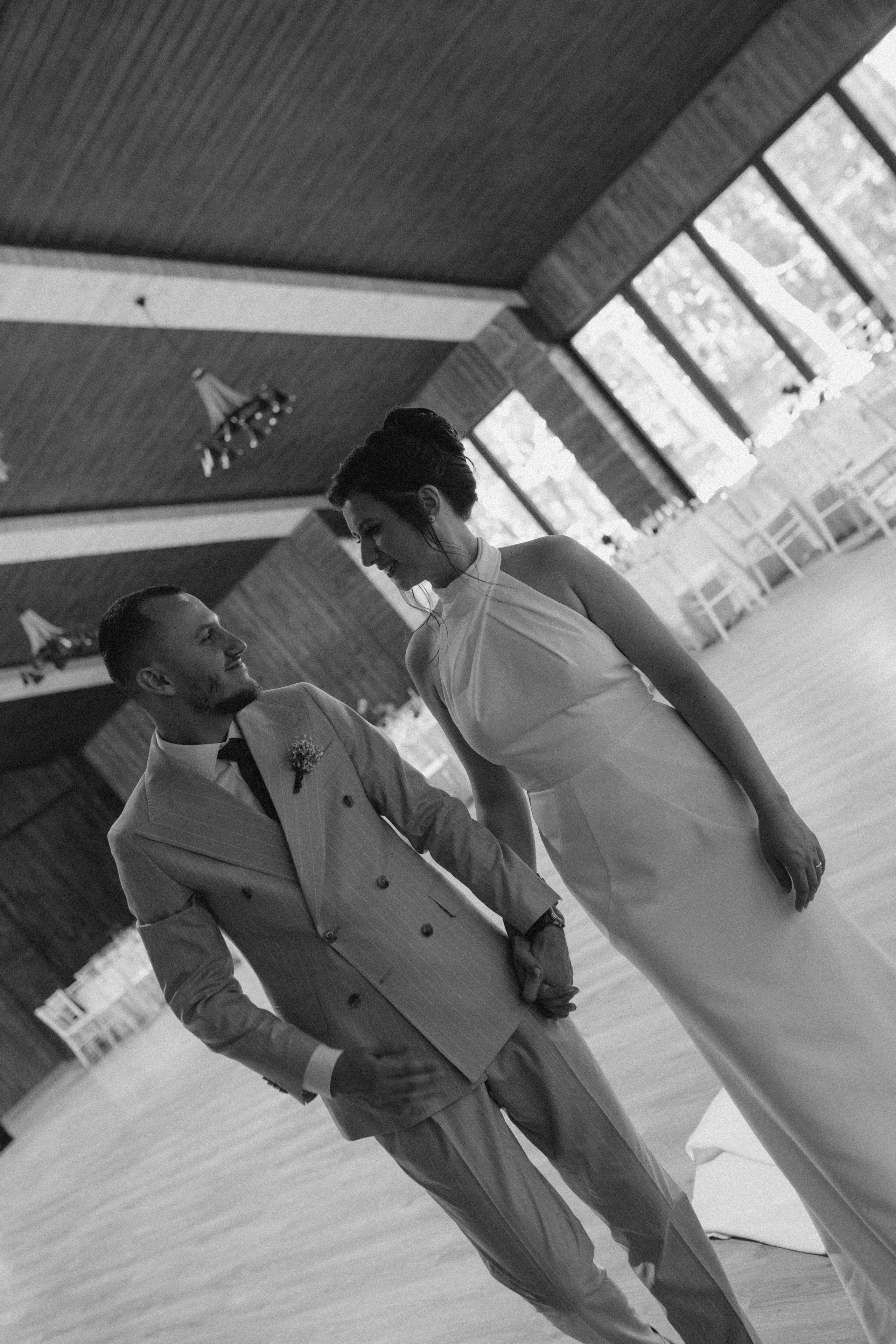 Alex & Corina. Gabrielacojocariu.com