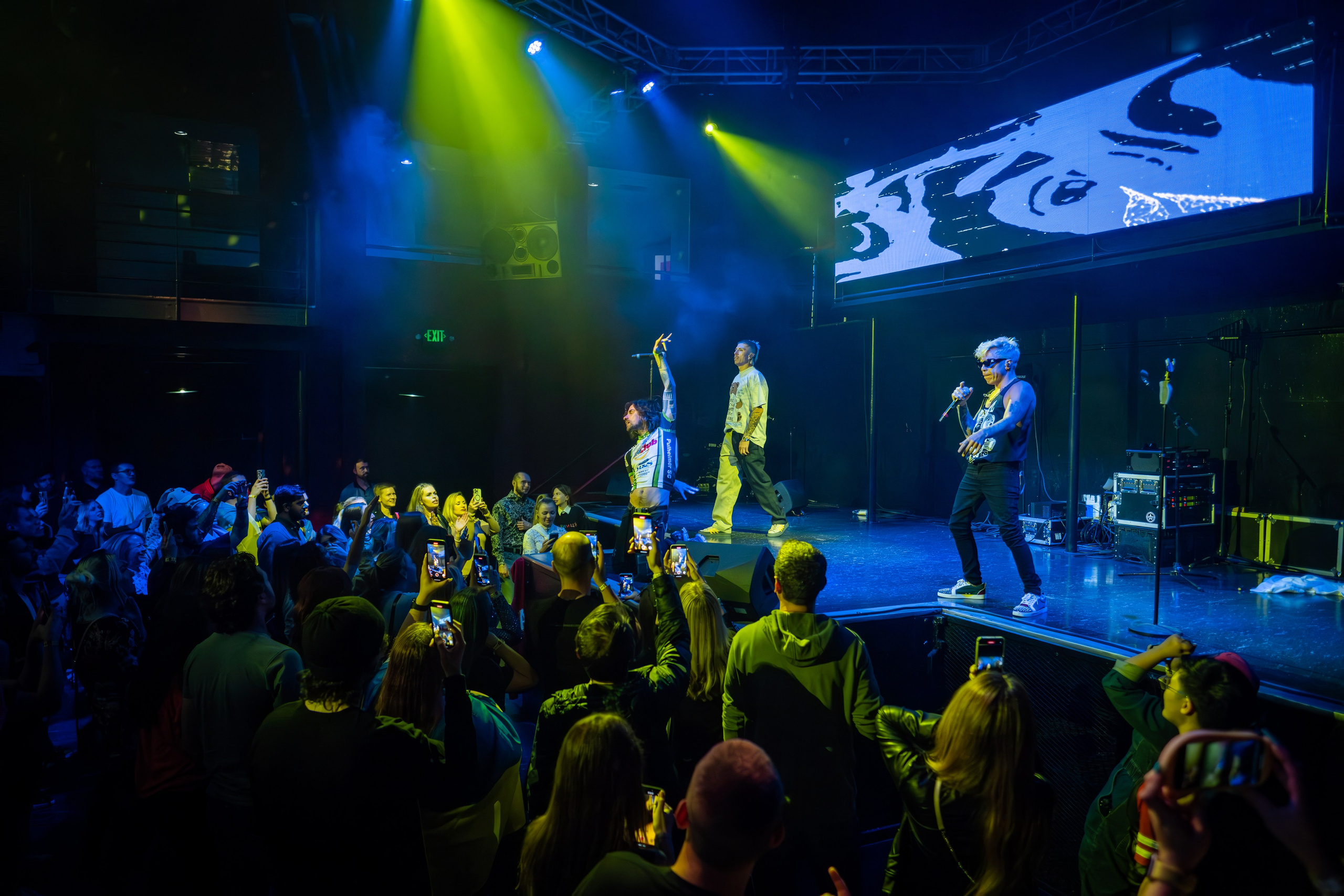 SHUMEI_YAKTAK_QUESTPISTOLS / 2023. Reportage concert portrait photography in the San Francisco Bay Area