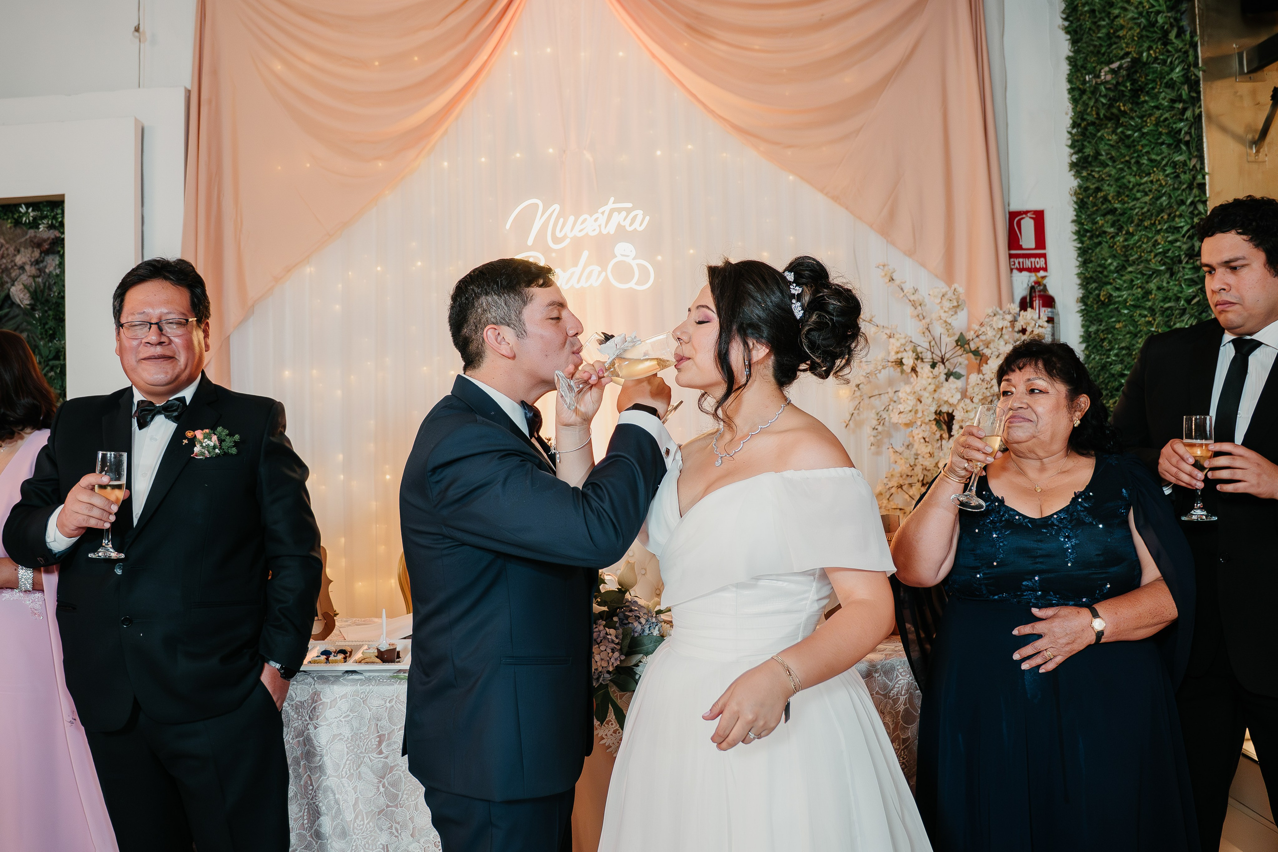 ALEJANDRA + RODRIGO BODA RELIGIOSA. Studio KVTA | Fotografía y Video de Bodas en Arequipa